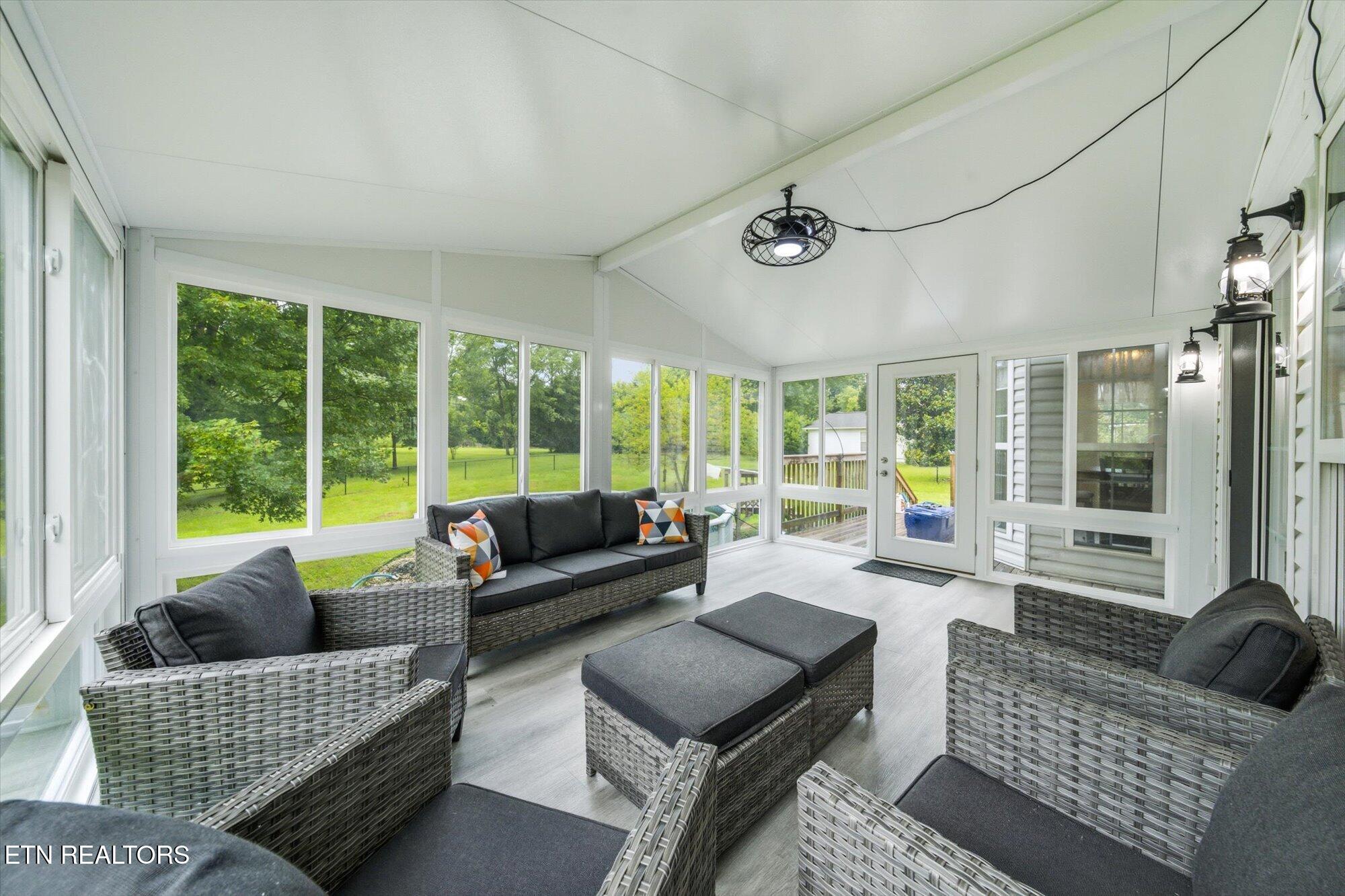 7107 Windwhisper Boulevard Knoxville TN 37924