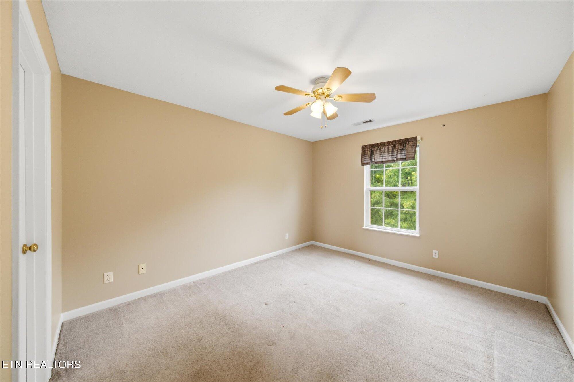 7107 Windwhisper Boulevard Knoxville TN 37924