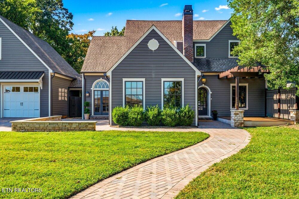 2224 Hillsboro Heights Knoxville TN 37920