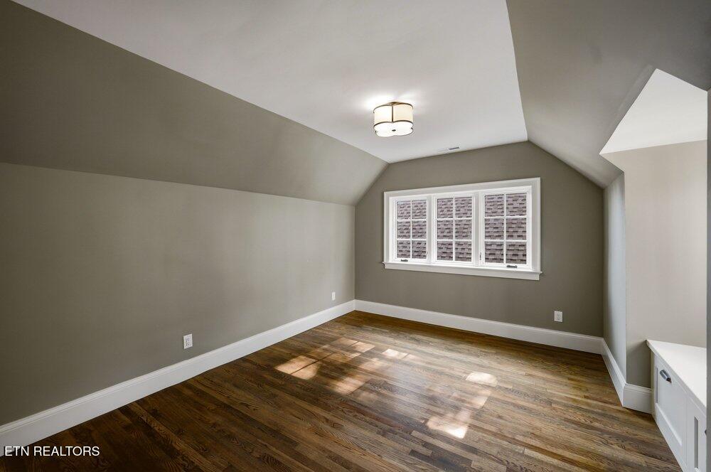 2224 Hillsboro Heights Knoxville TN 37920