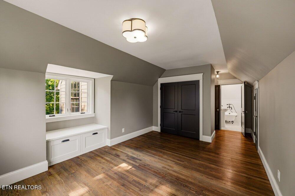 2224 Hillsboro Heights Knoxville TN 37920