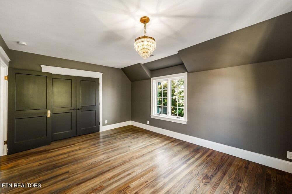2224 Hillsboro Heights Knoxville TN 37920