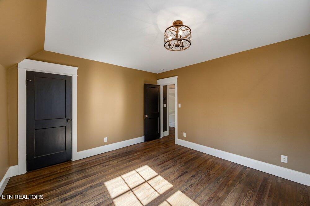 2224 Hillsboro Heights Knoxville TN 37920