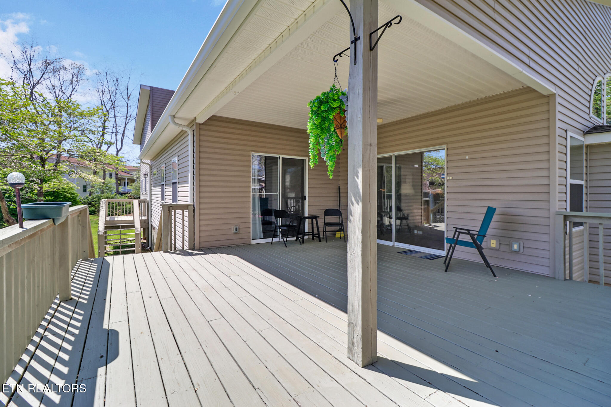 52 Hawthorn Loop Crossville TN 38555