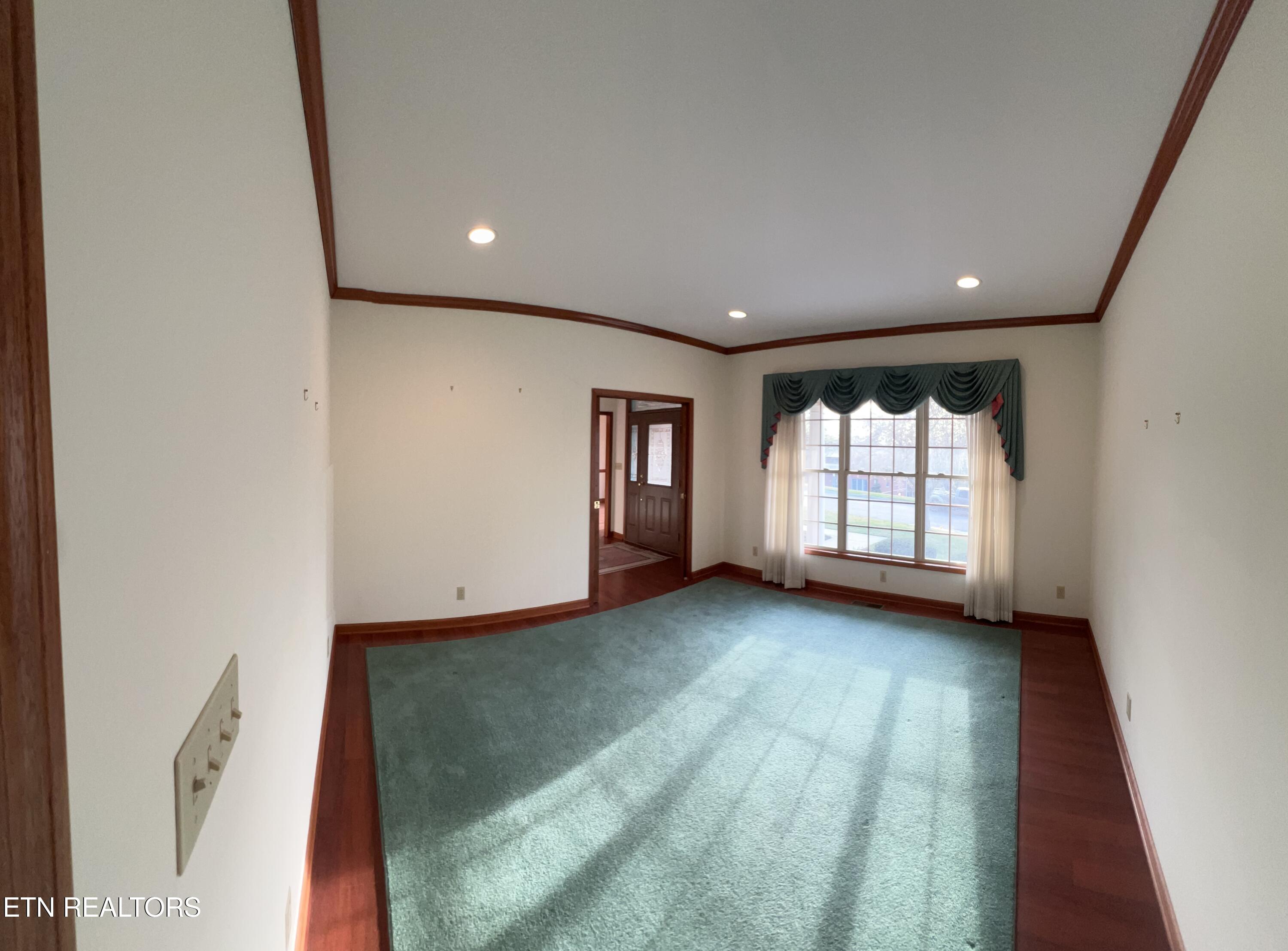 116 William Lane Oak Ridge TN 37830