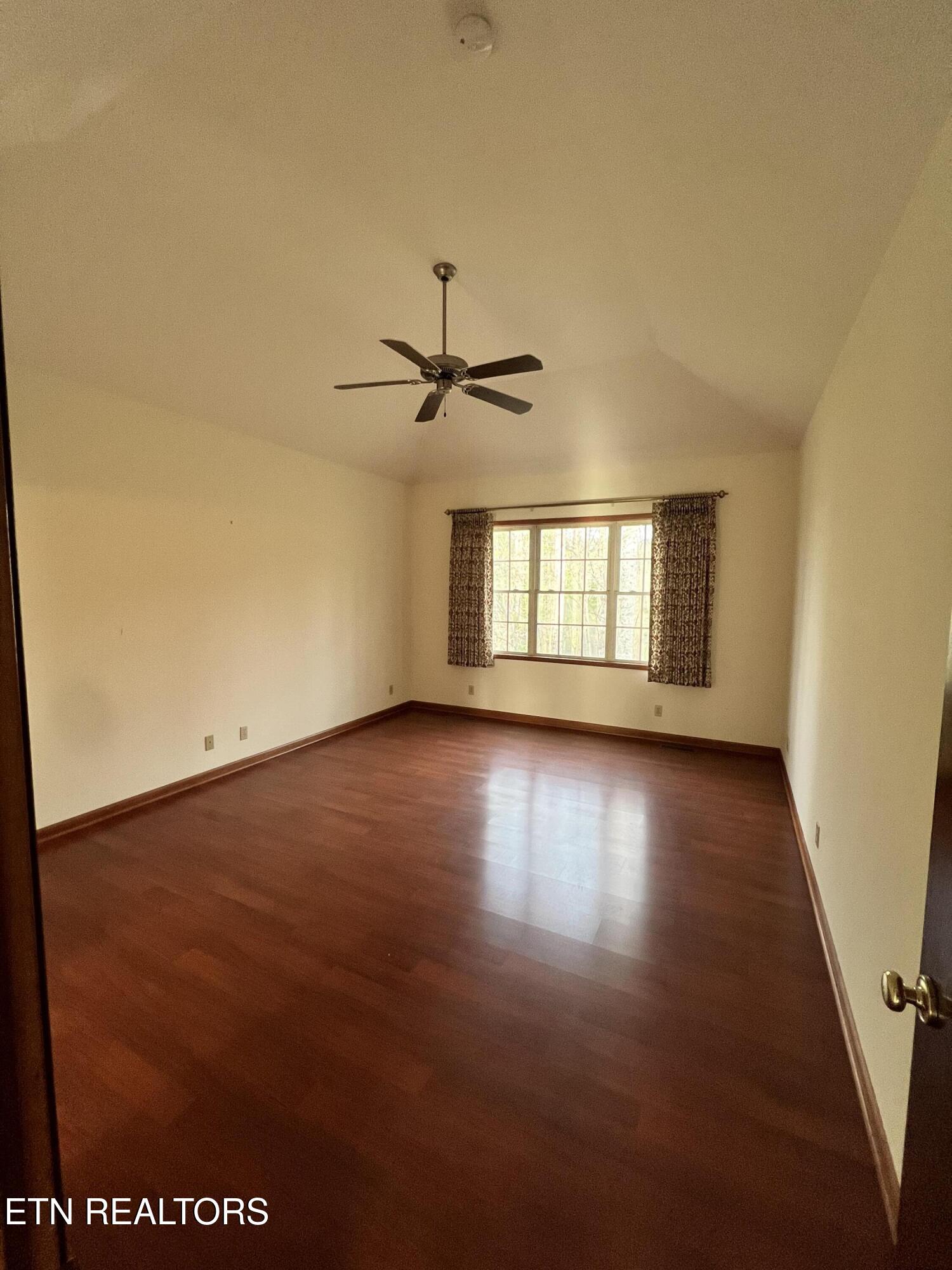 116 William Lane Oak Ridge TN 37830