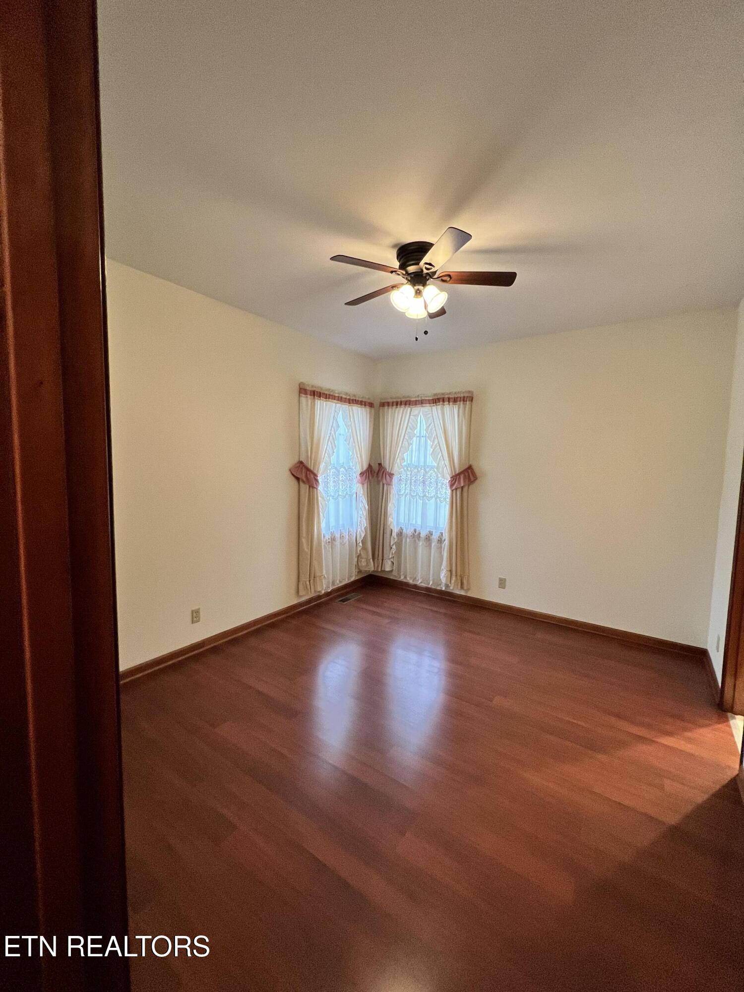 116 William Lane Oak Ridge TN 37830