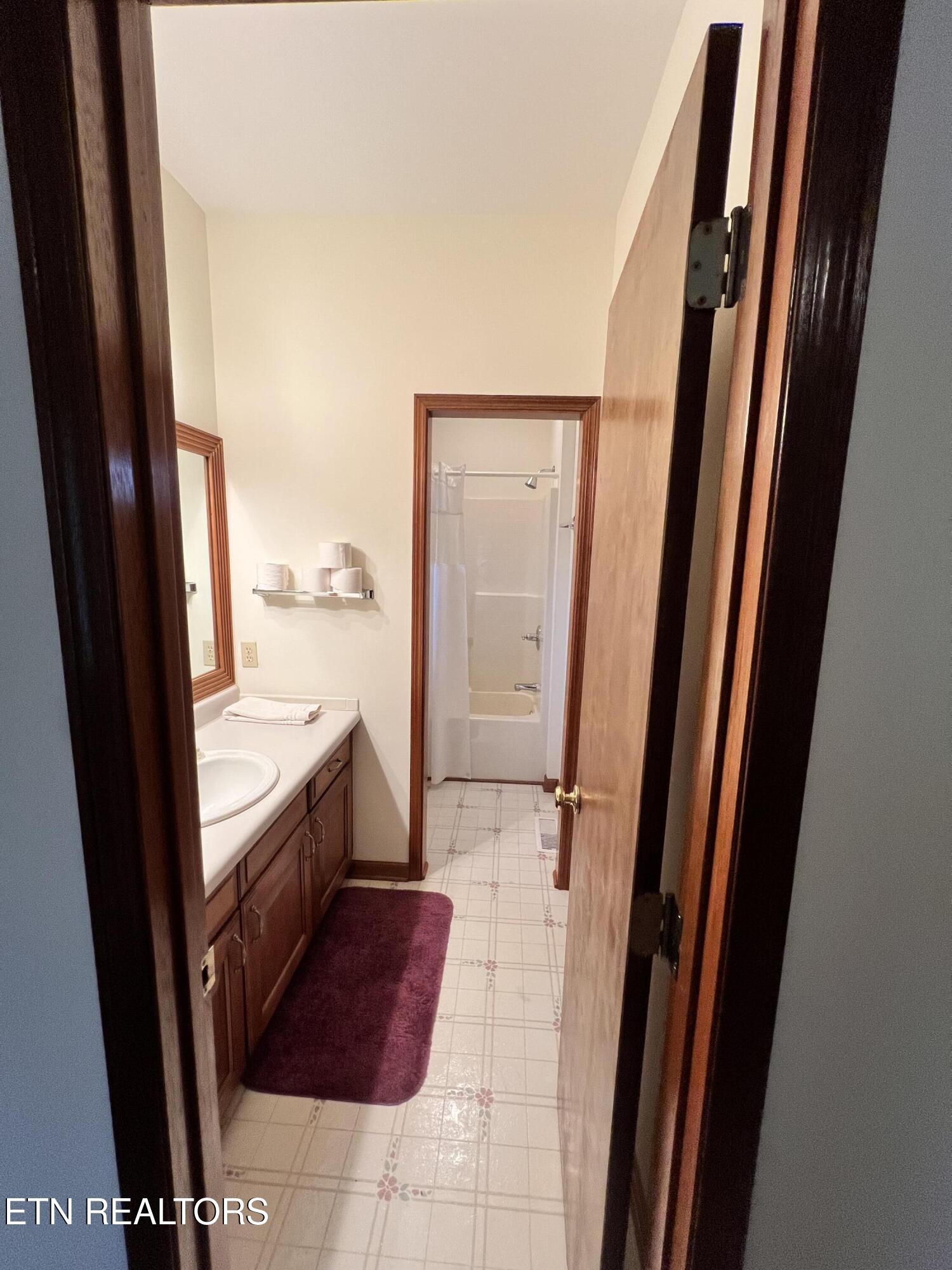 116 William Lane Oak Ridge TN 37830