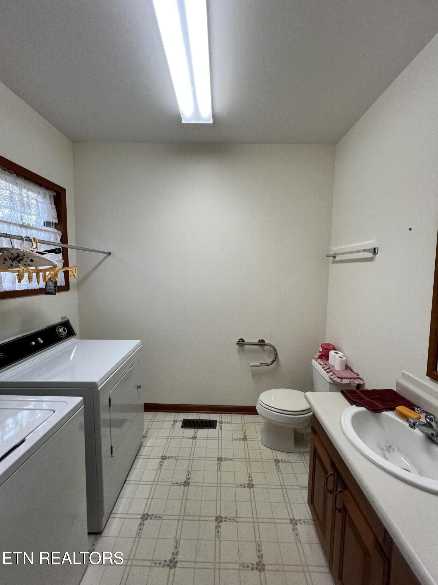116 William Lane Oak Ridge TN 37830