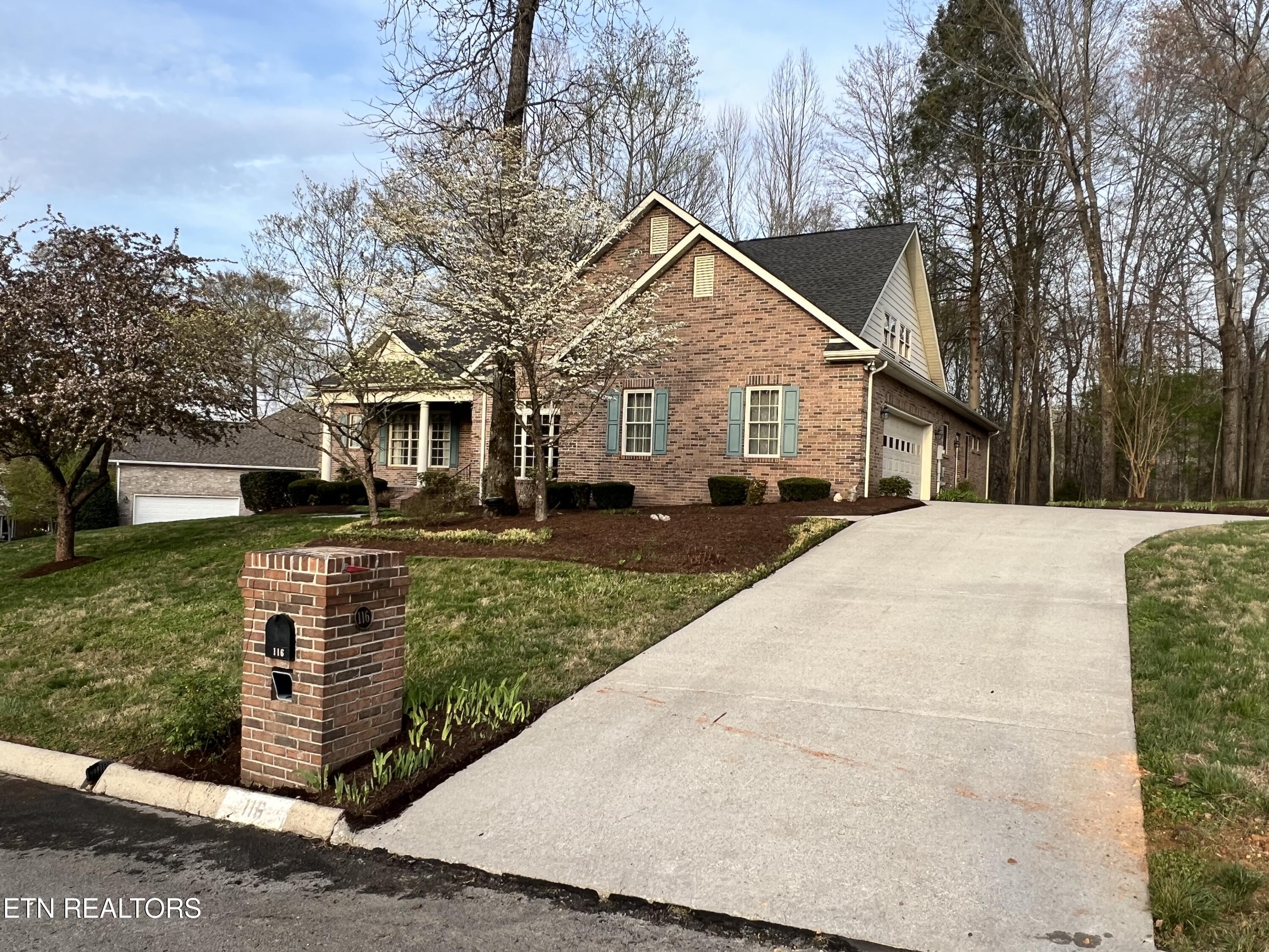 116 William Lane Oak Ridge TN 37830