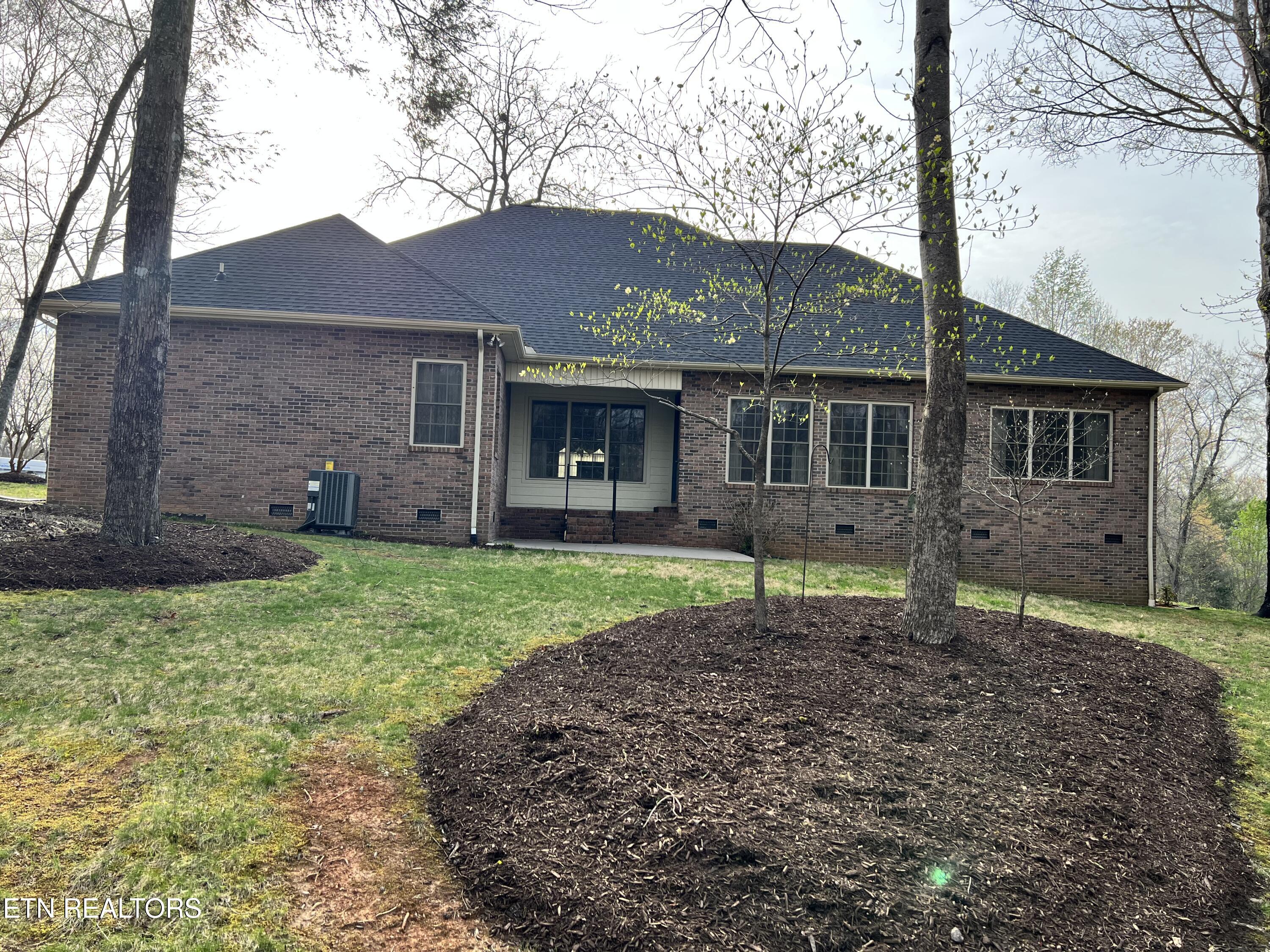 116 William Lane Oak Ridge TN 37830