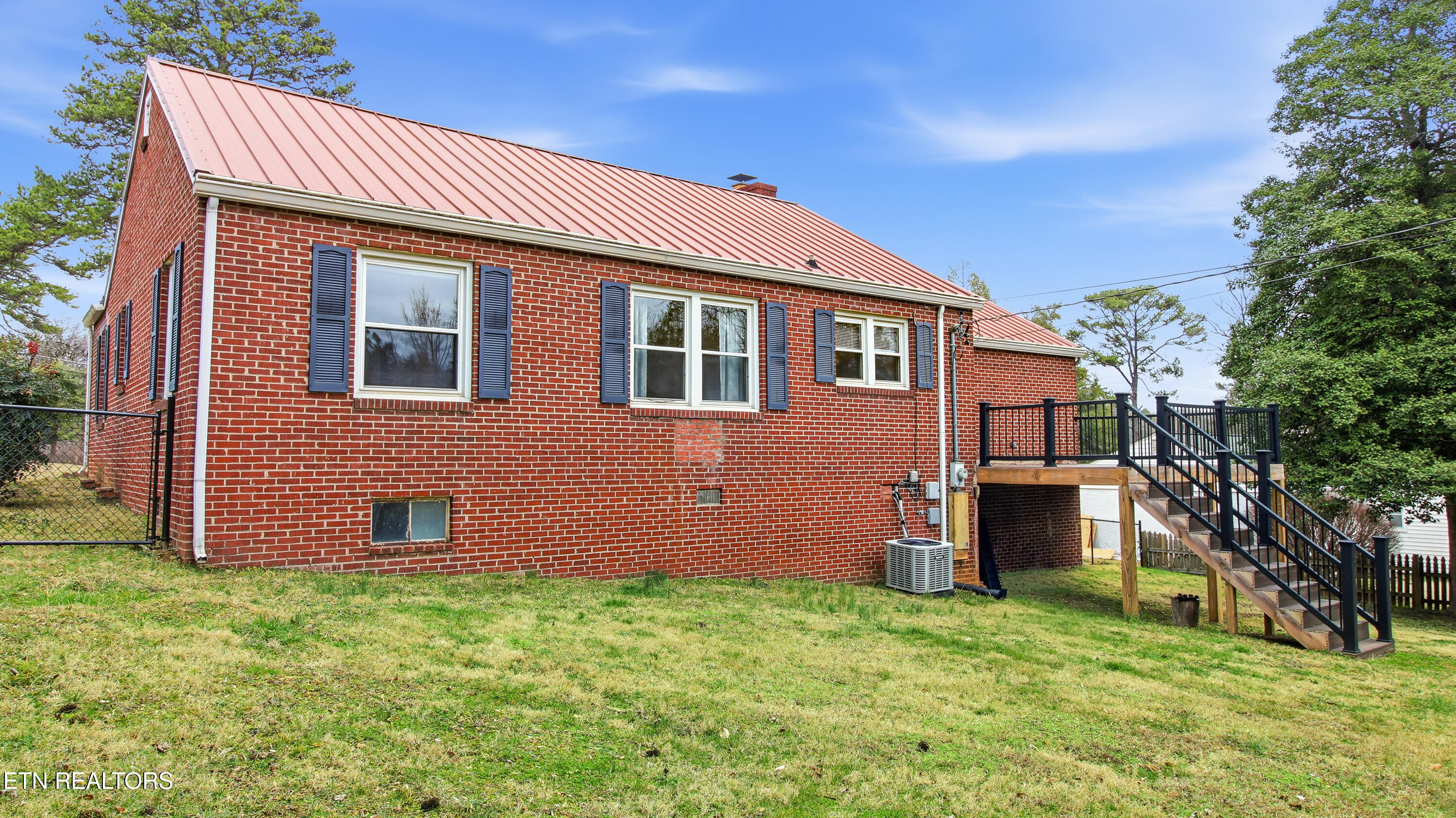 4824 Skyline Drive Knoxville TN 37914