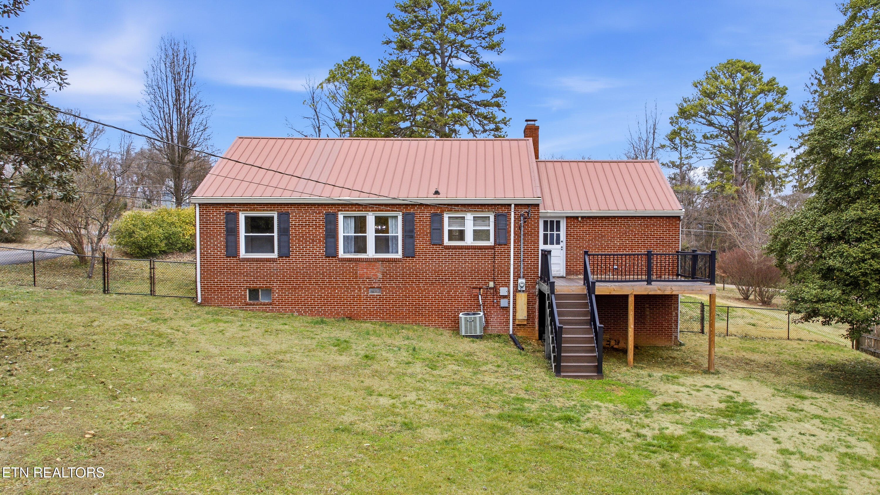 4824 Skyline Drive Knoxville TN 37914