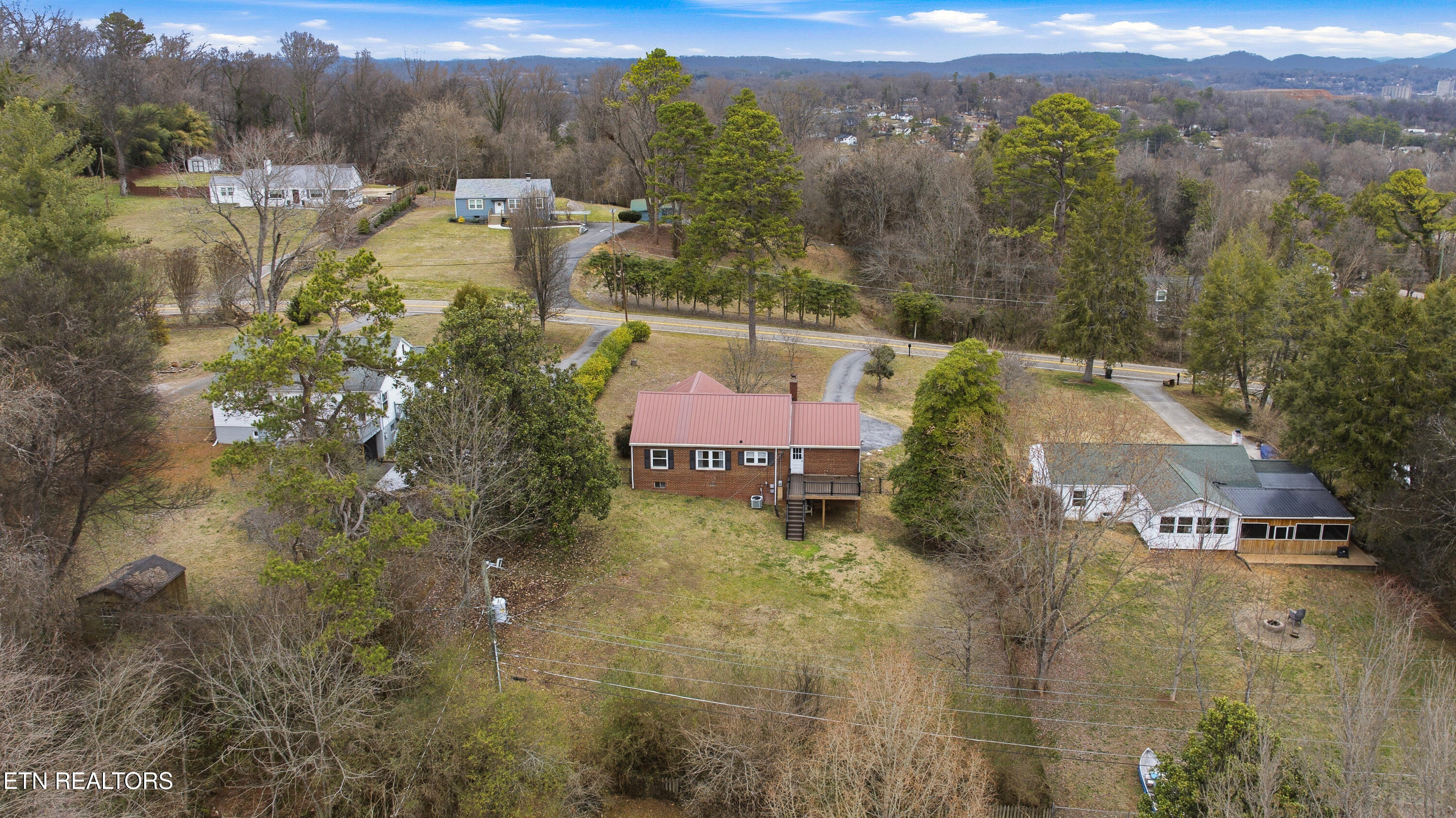 4824 Skyline Drive Knoxville TN 37914