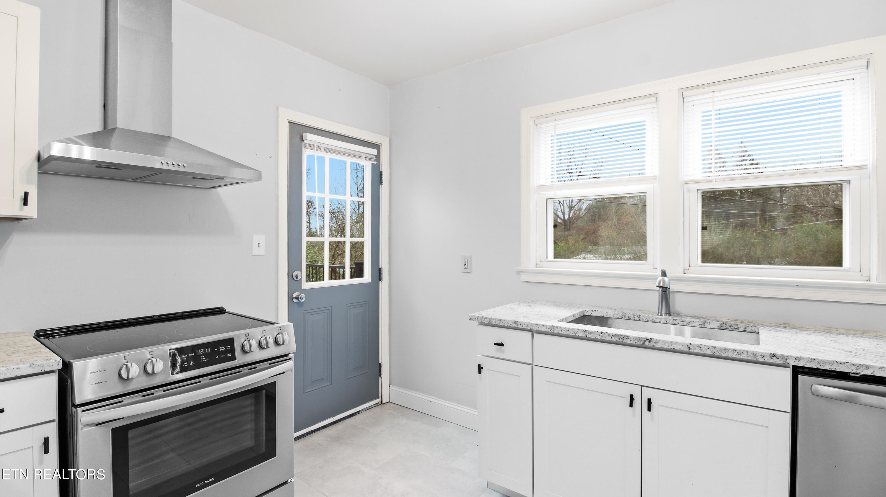 4824 Skyline Drive Knoxville TN 37914
