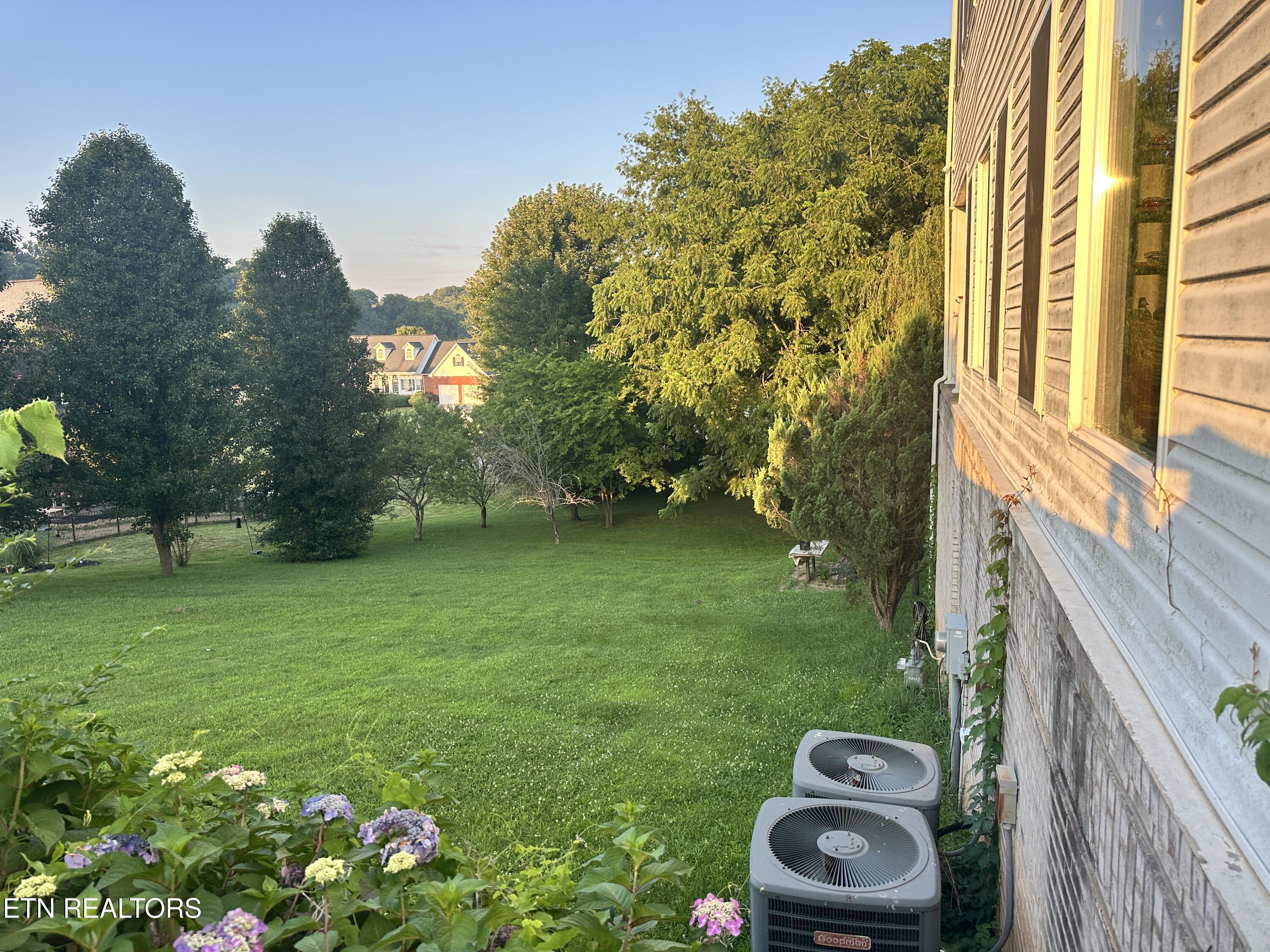 1610 Spear Point Lane Sevierville TN 37876