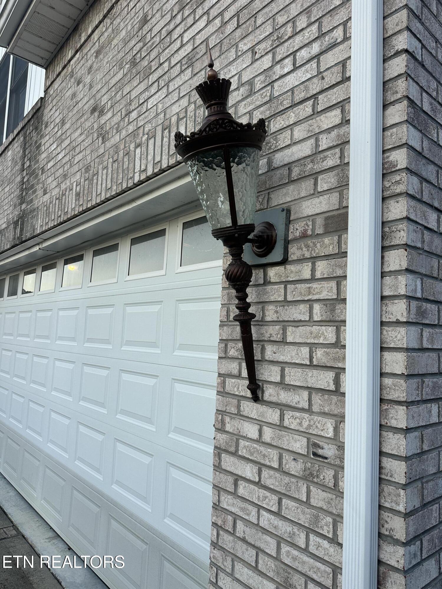1610 Spear Point Lane Sevierville TN 37876