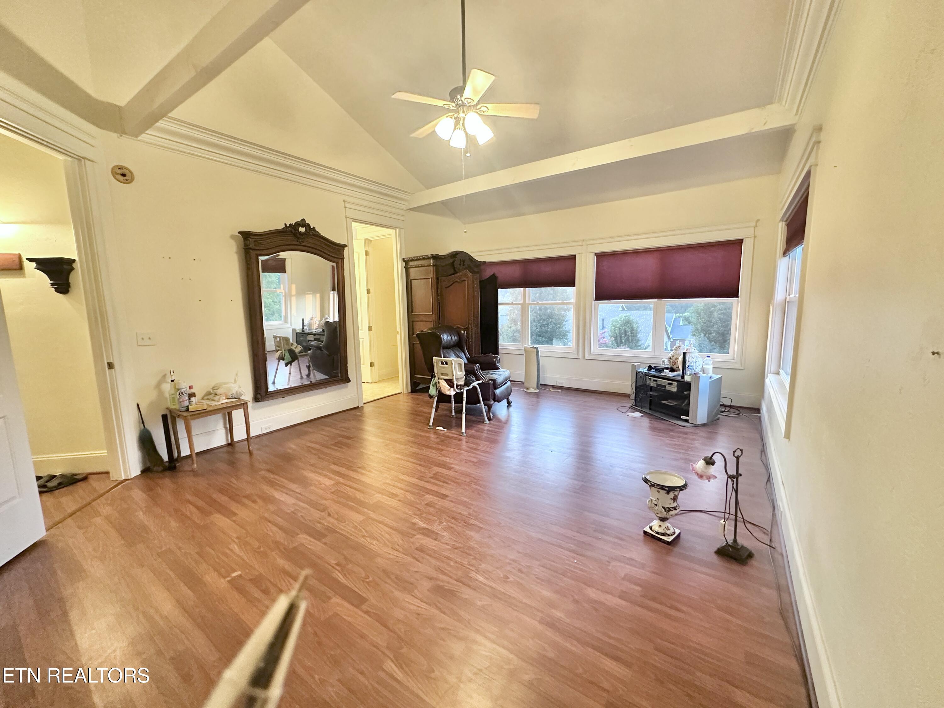 1610 Spear Point Lane Sevierville TN 37876