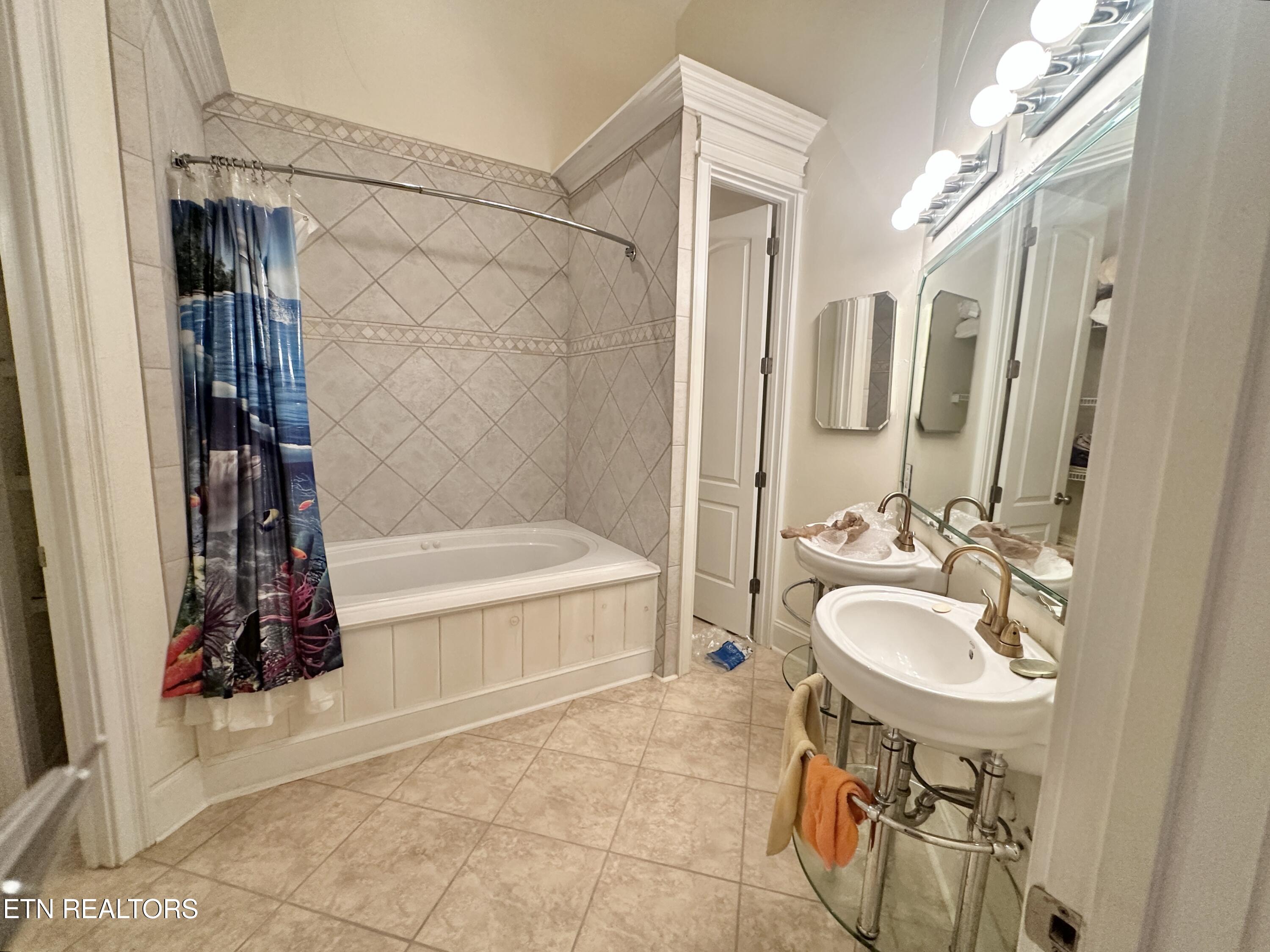 1610 Spear Point Lane Sevierville TN 37876