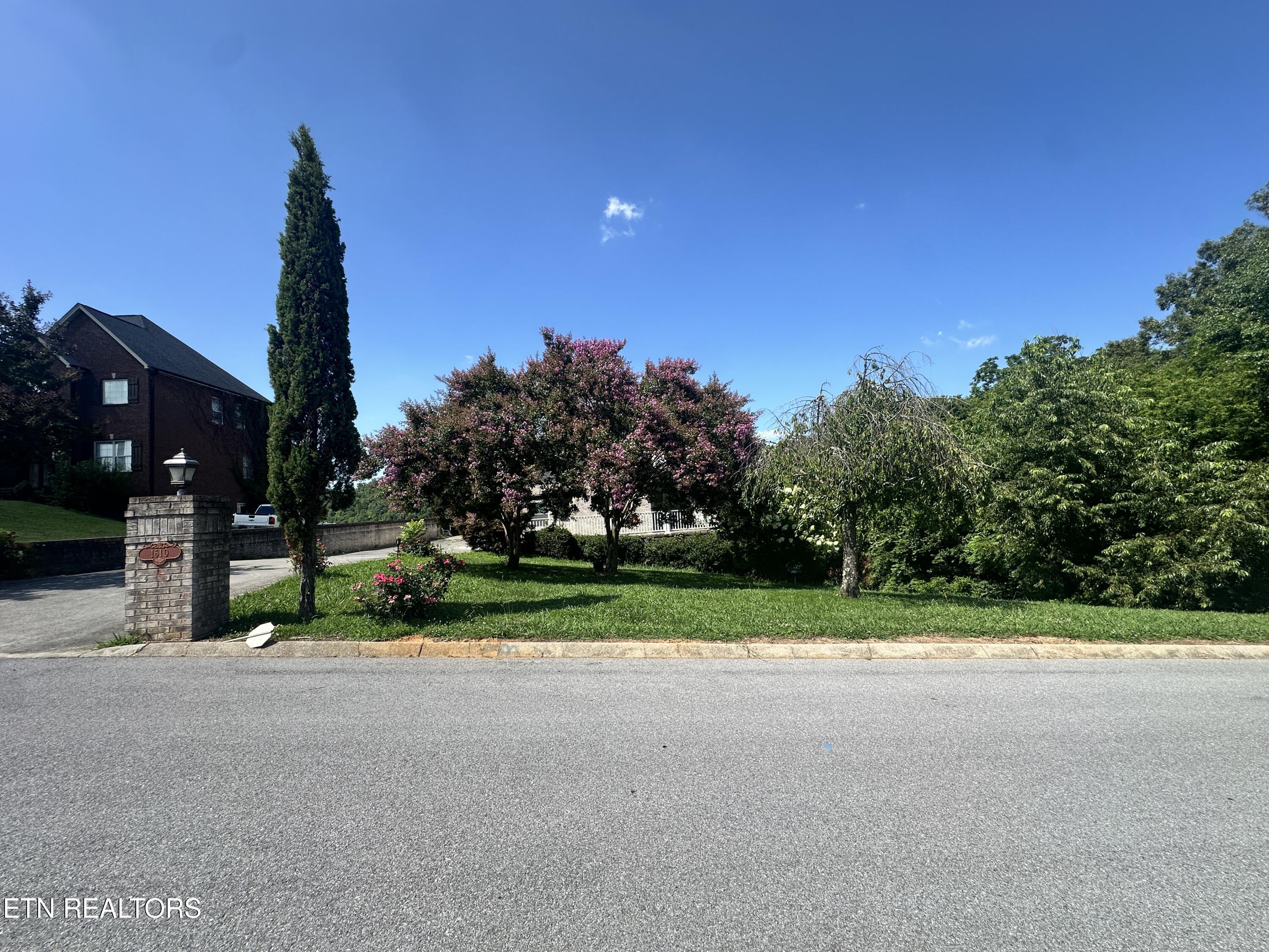 1610 Spear Point Lane Sevierville TN 37876