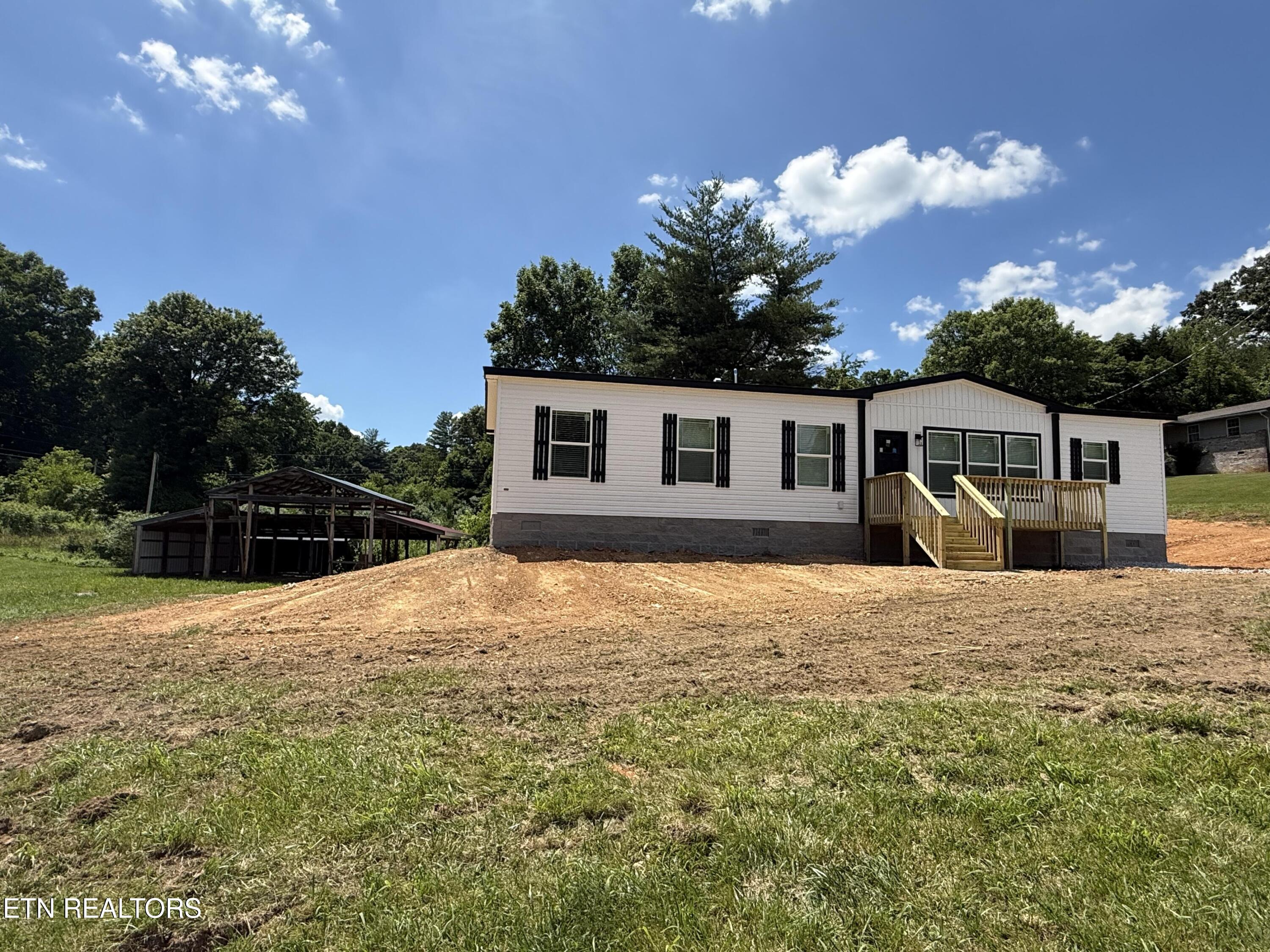 705 Robin Drive New Tazewell TN 37825