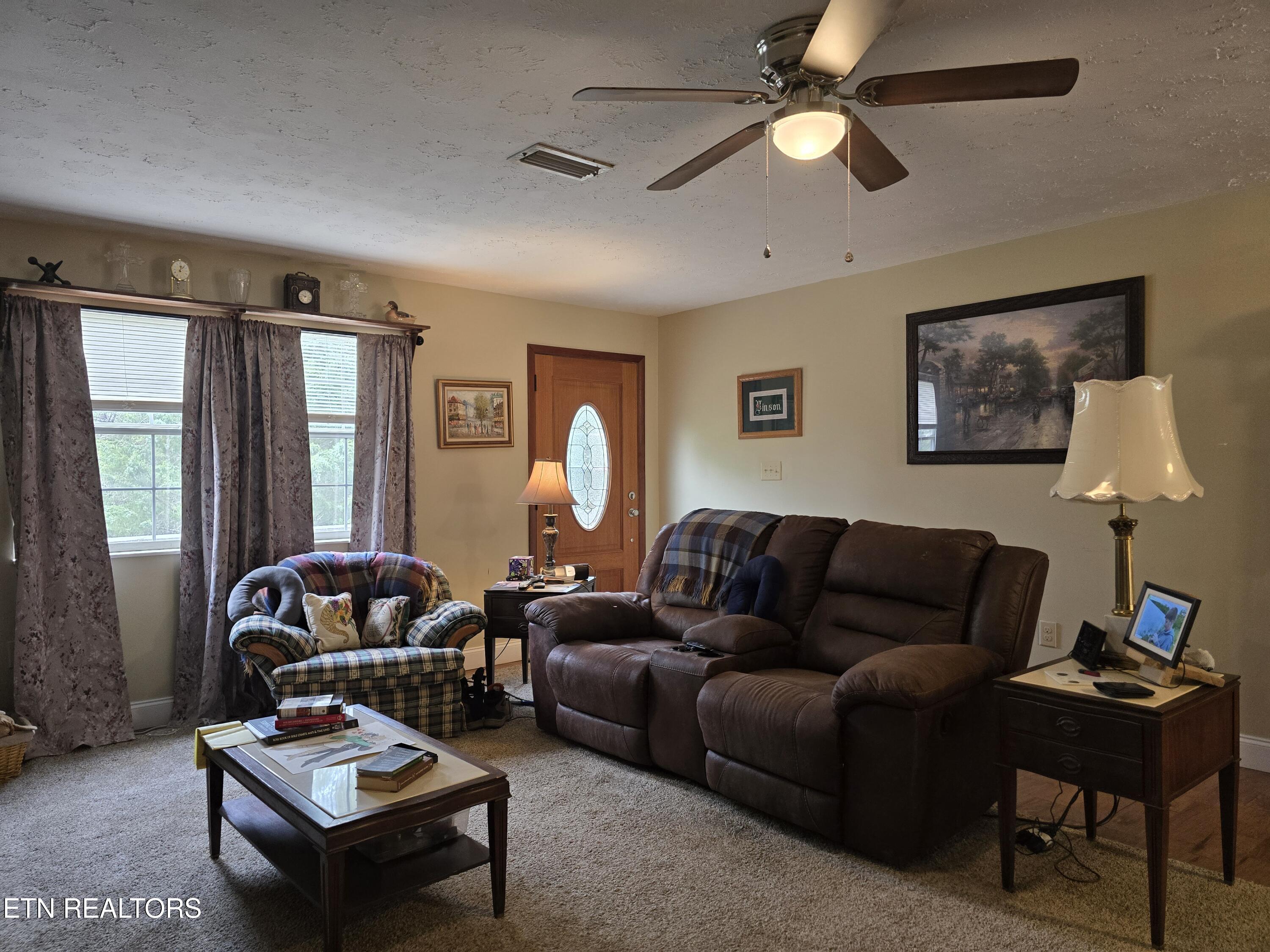 1432 Upper Caney Valley Road Tazewell TN 37879