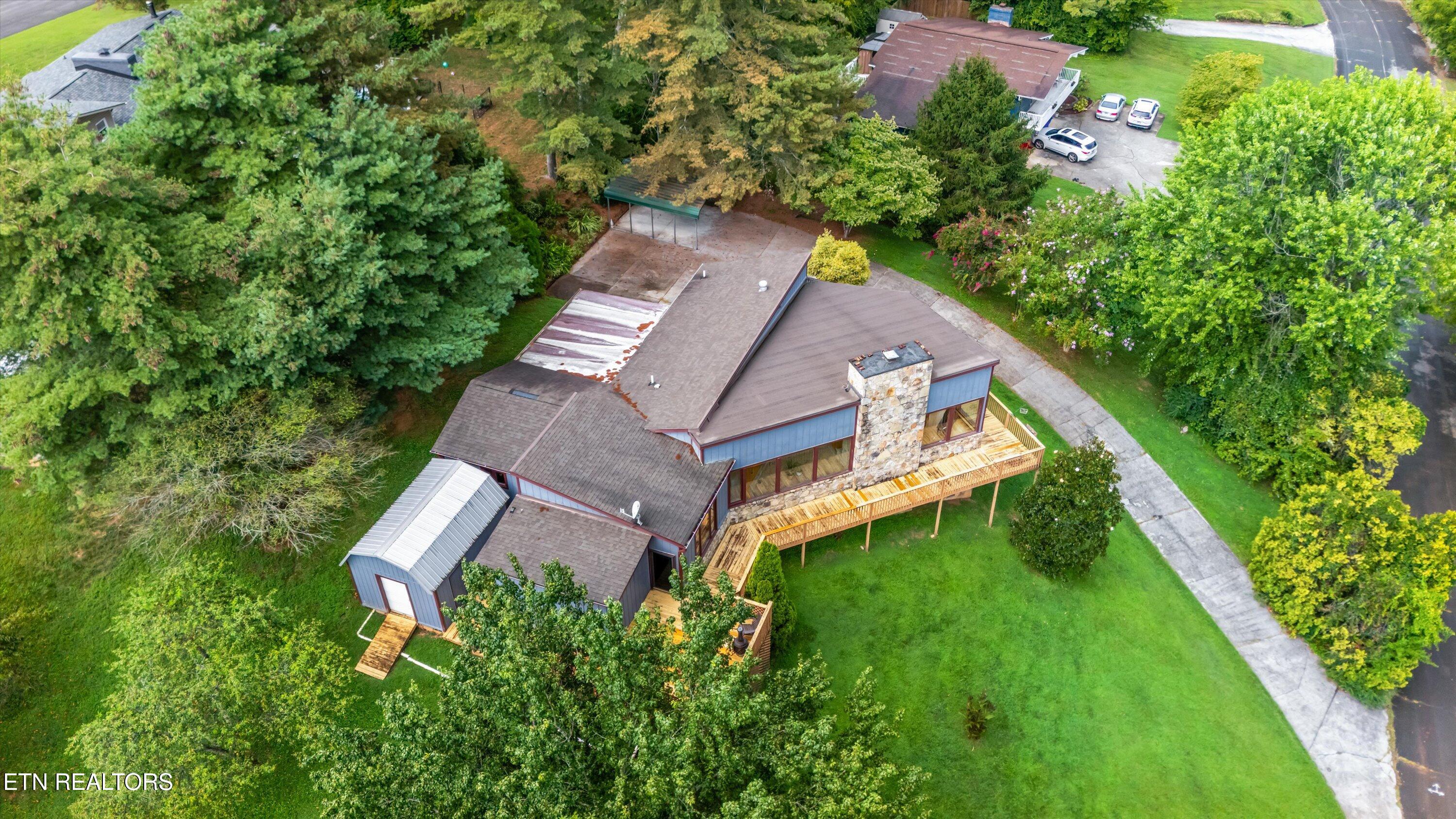 411 Orchard Knob Road Clinton TN 37716