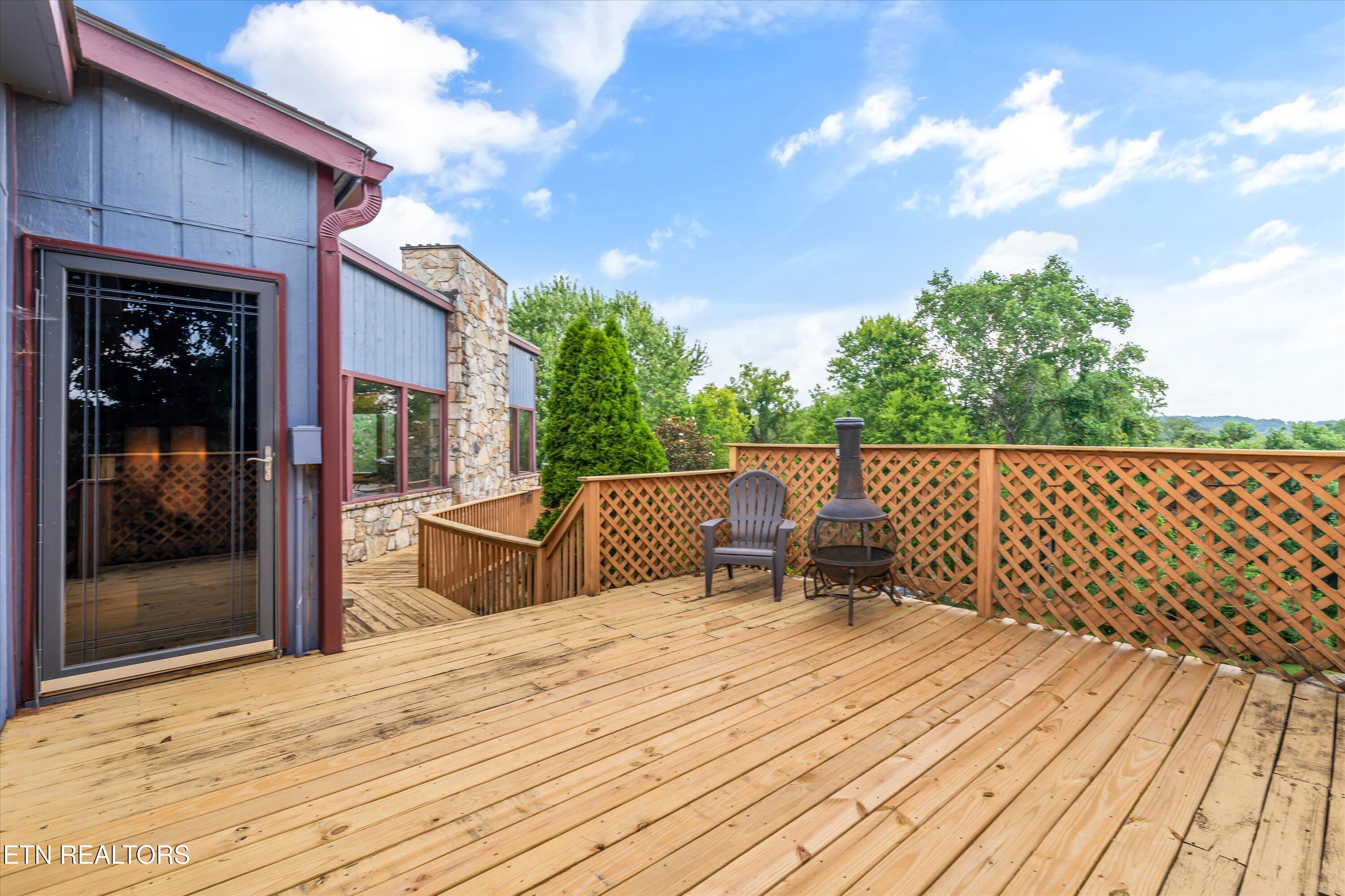 411 Orchard Knob Road Clinton TN 37716