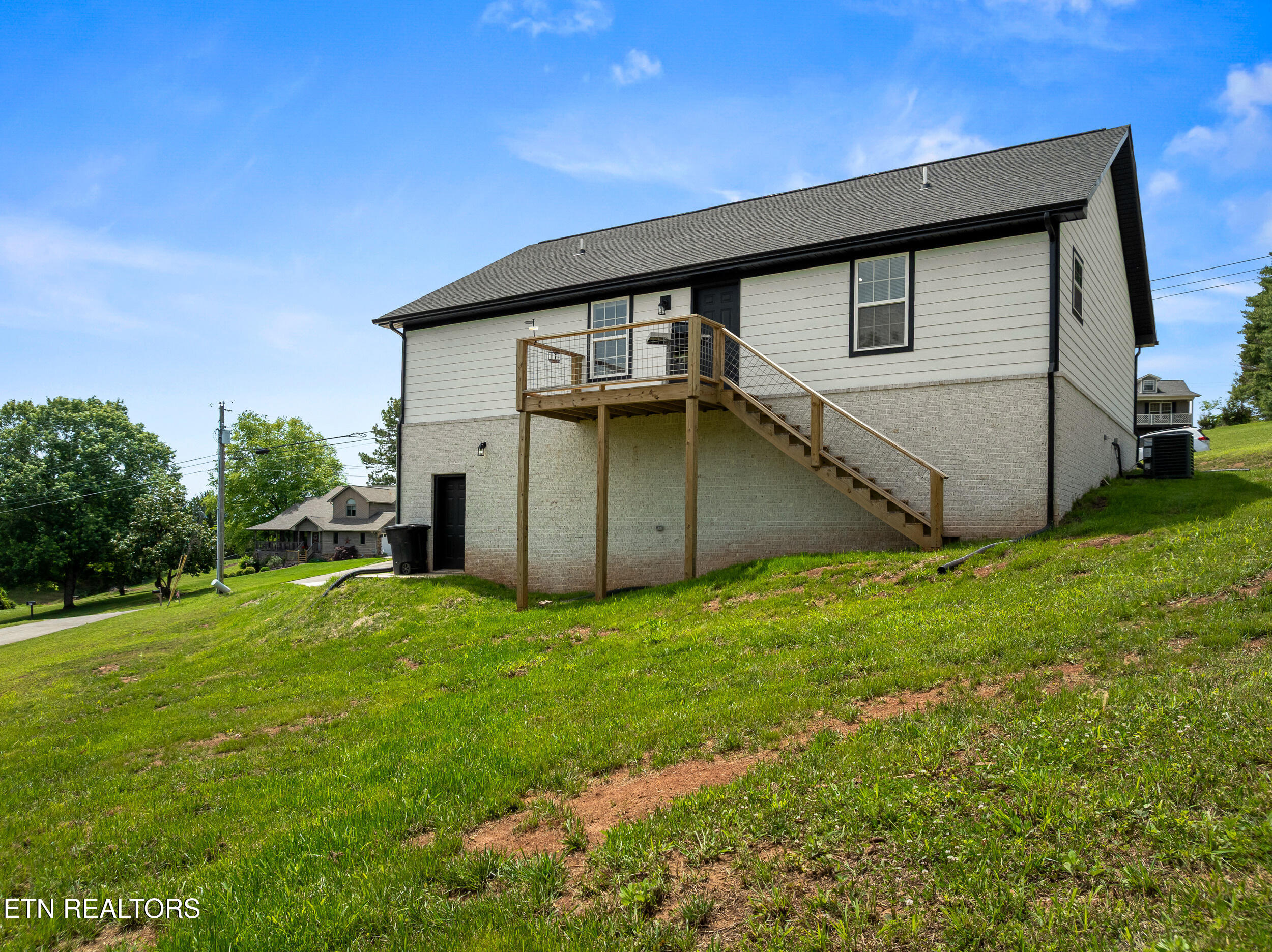 3886 Settlers Trail Kodak TN 37764