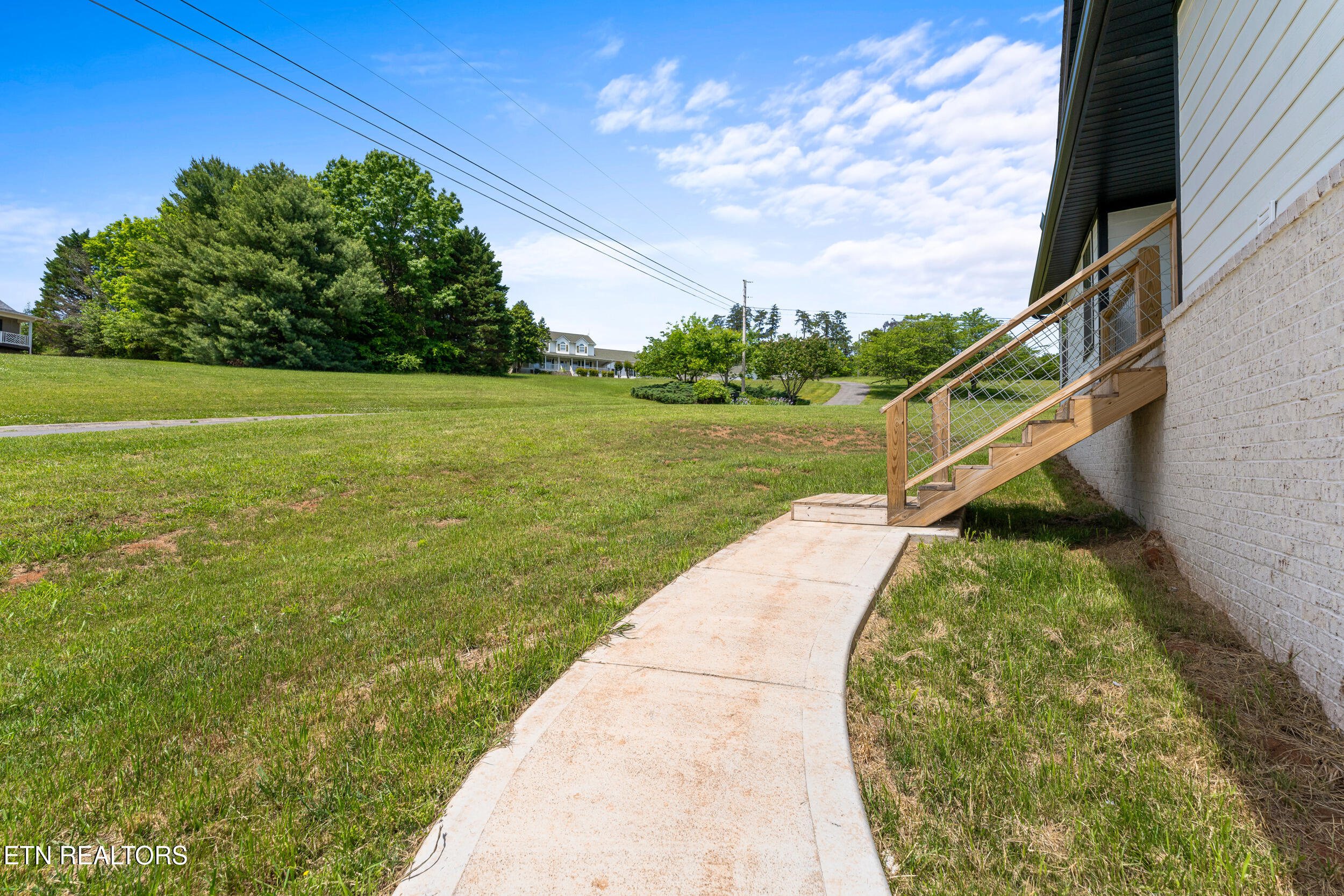 3886 Settlers Trail Kodak TN 37764