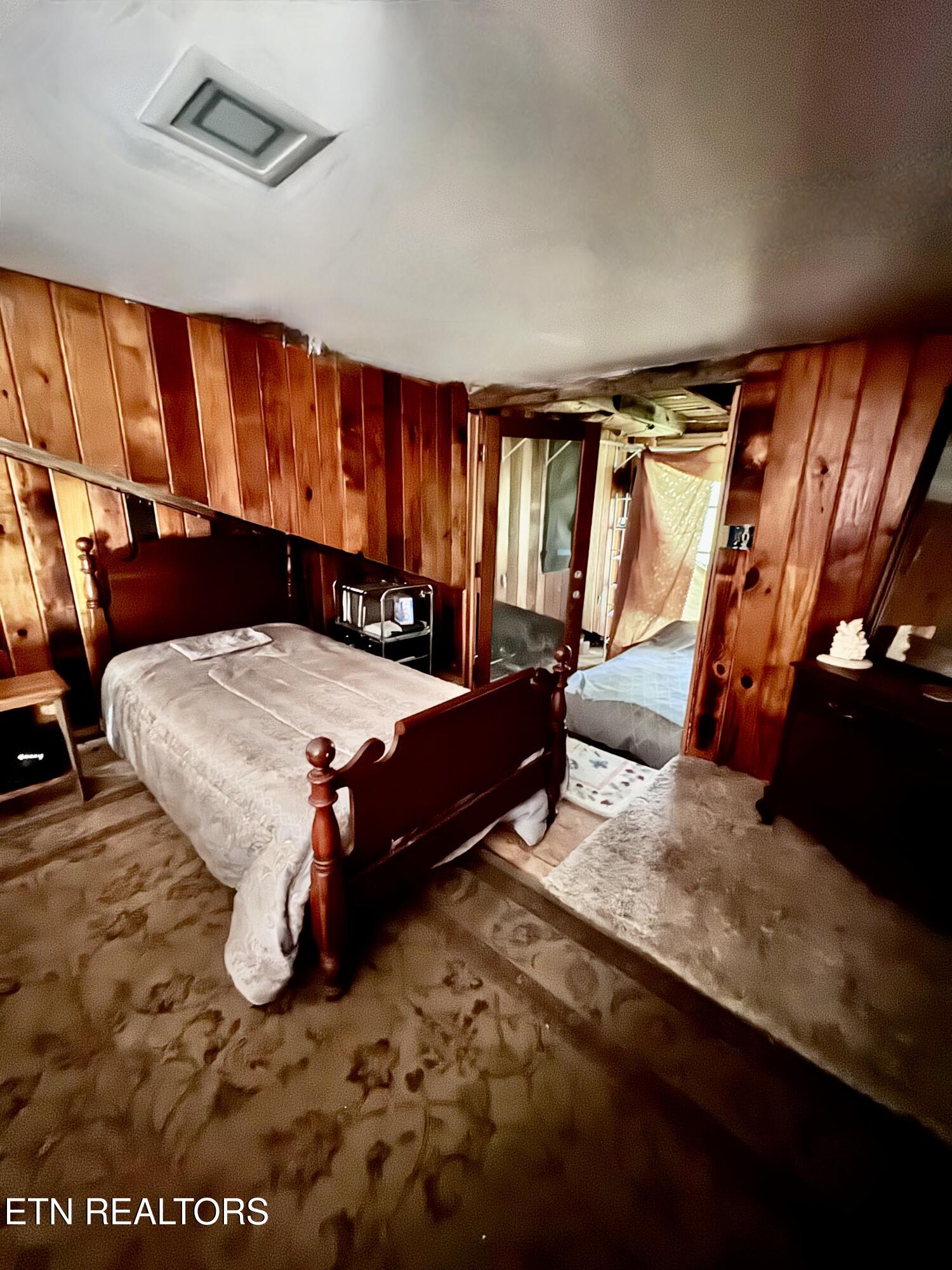 2977 Arch Road Cosby TN 37722