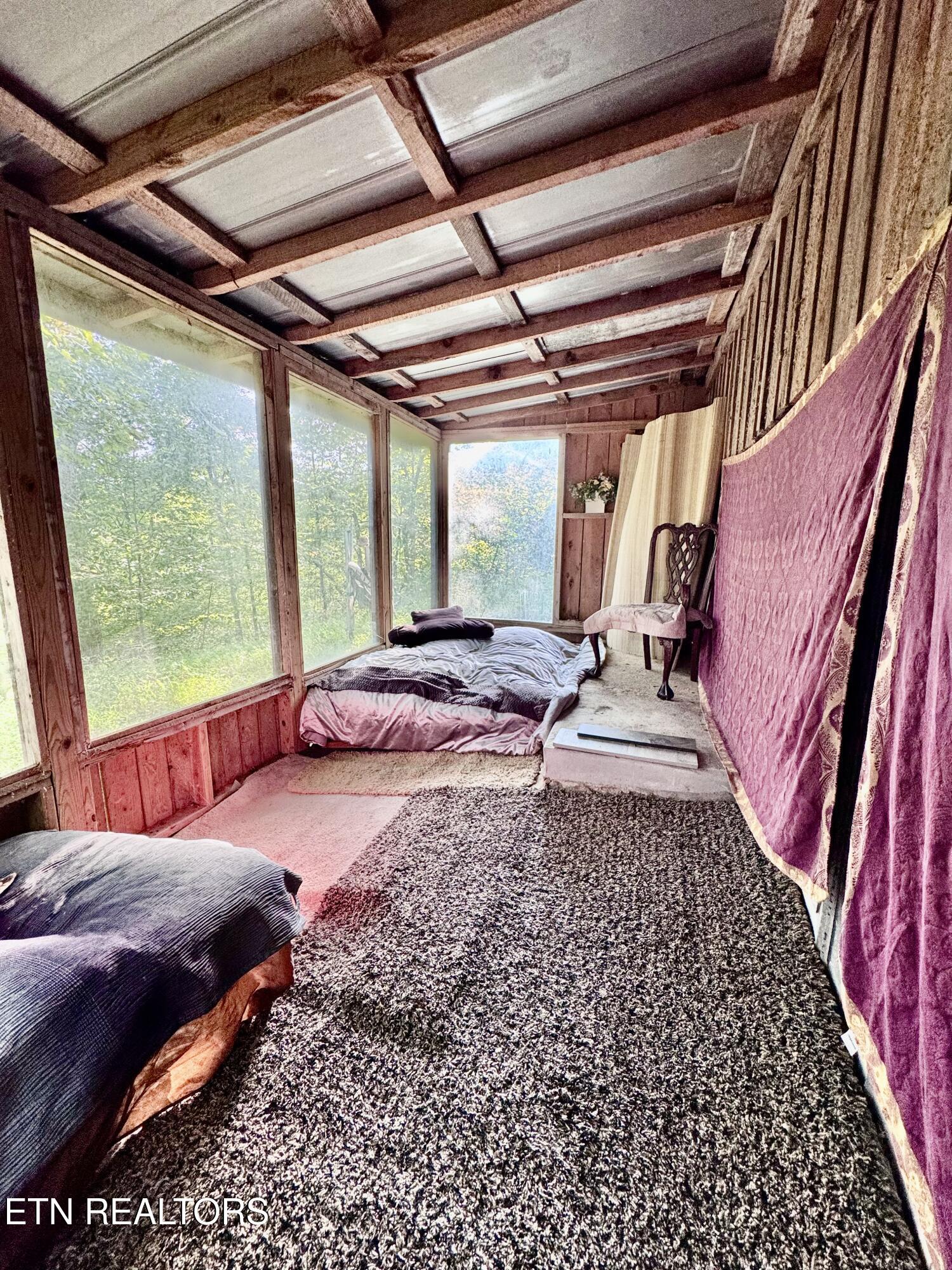 2977 Arch Road Cosby TN 37722