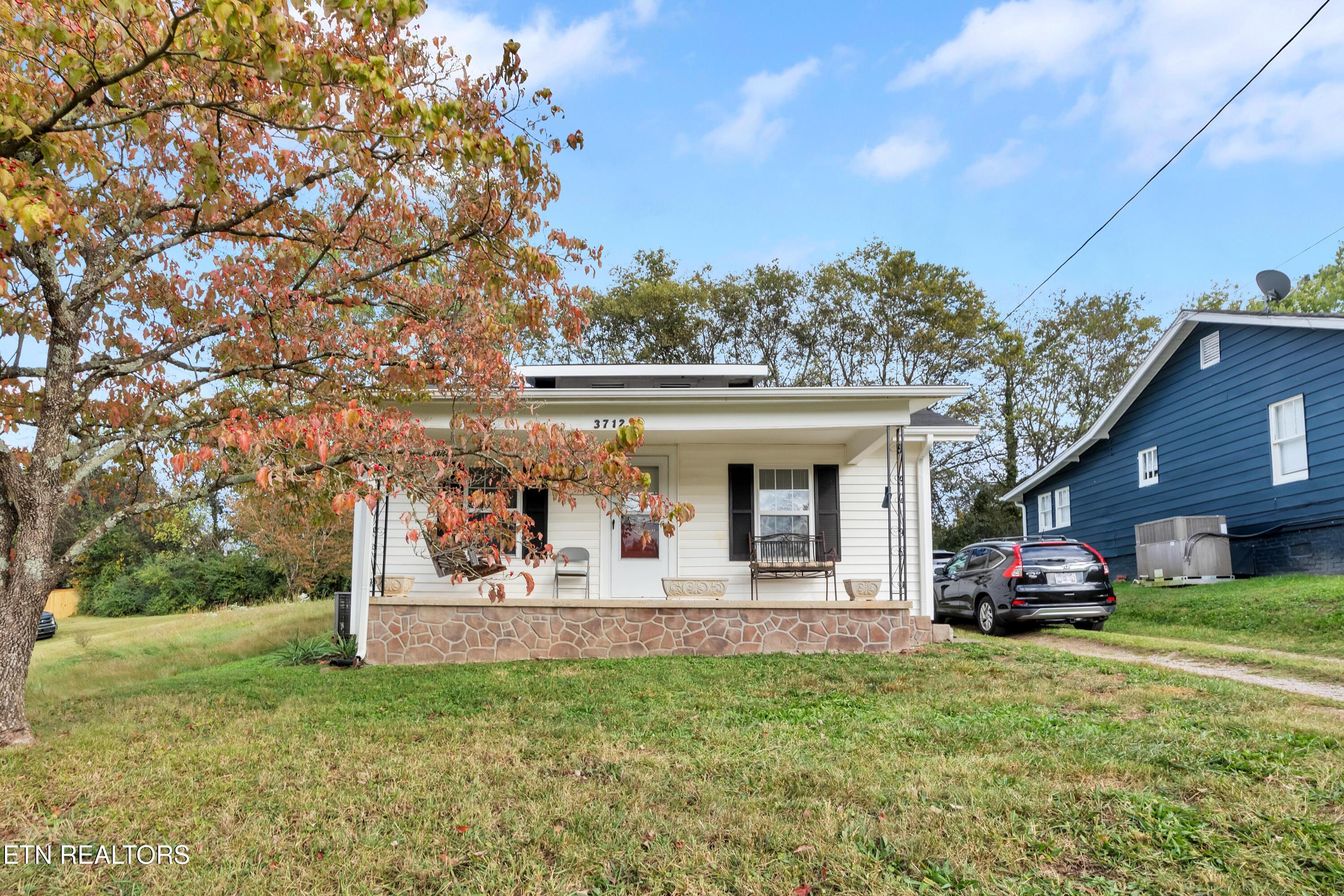 3712 Decatur Drive Knoxville TN 37920