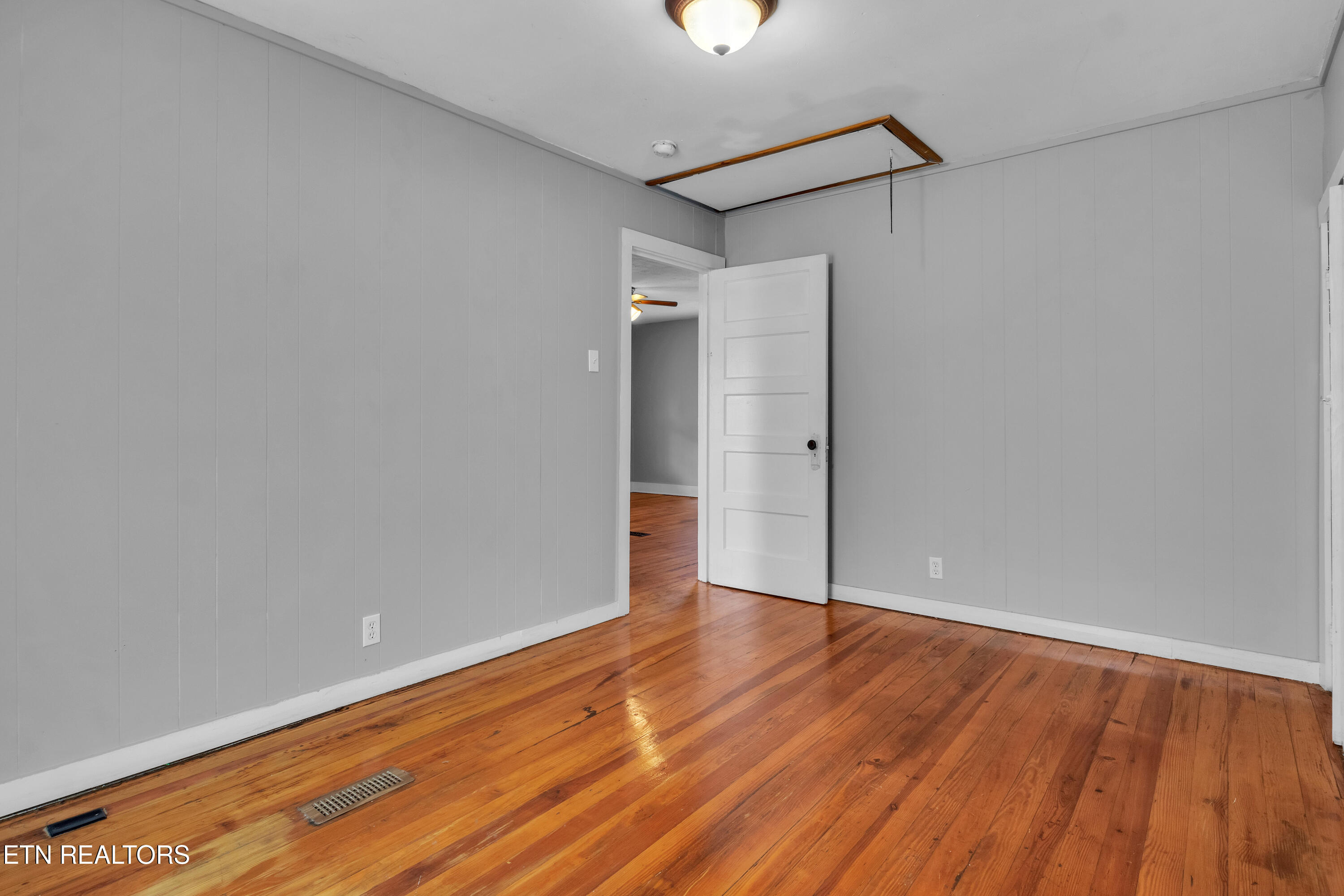 3712 Decatur Drive Knoxville TN 37920