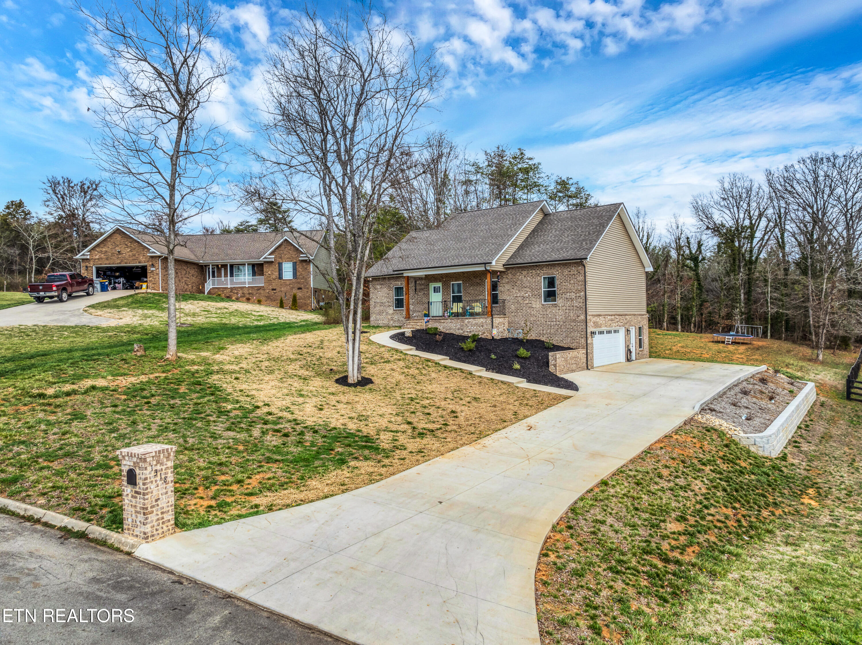 1318 Tomahawk Drive Maryville TN 37803