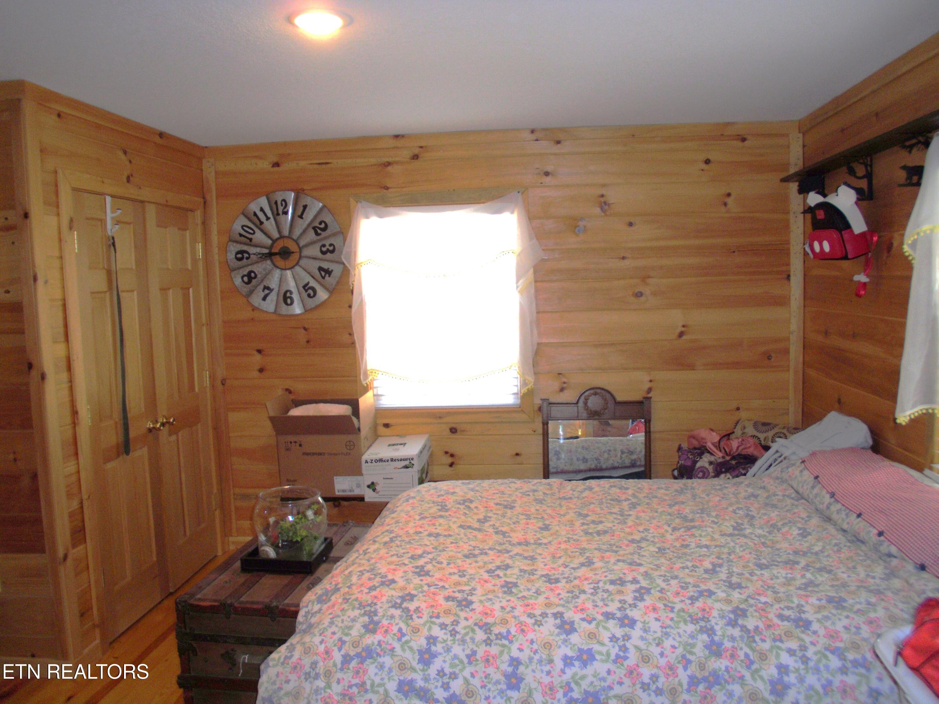 1225 Louvaine Road Jamestown TN 38556