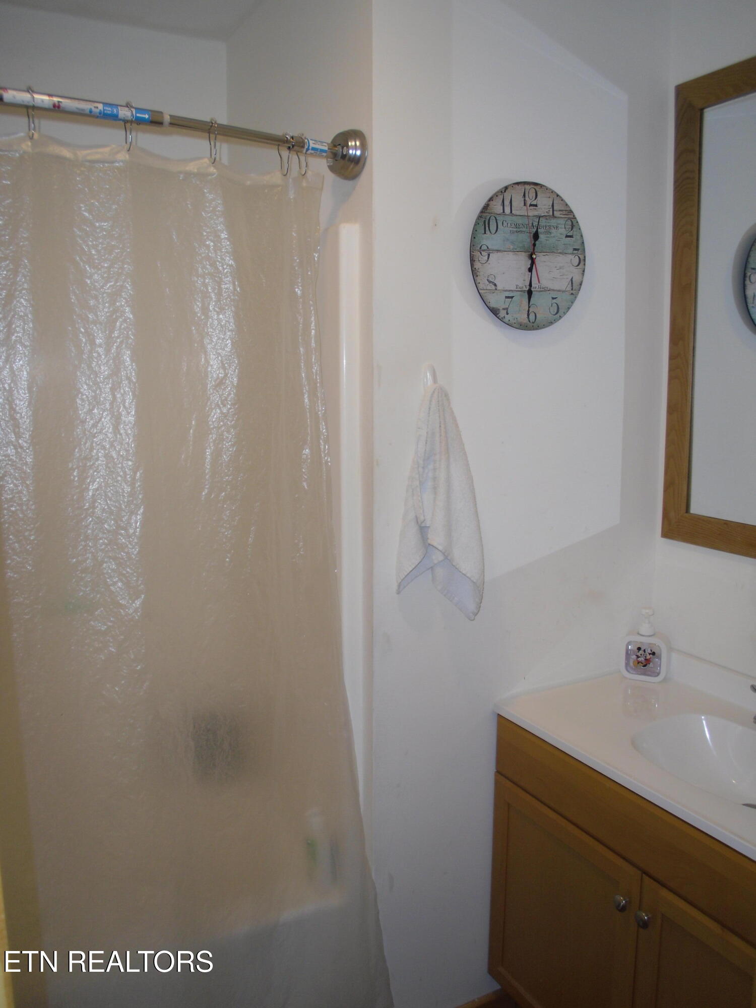 1225 Louvaine Road Jamestown TN 38556