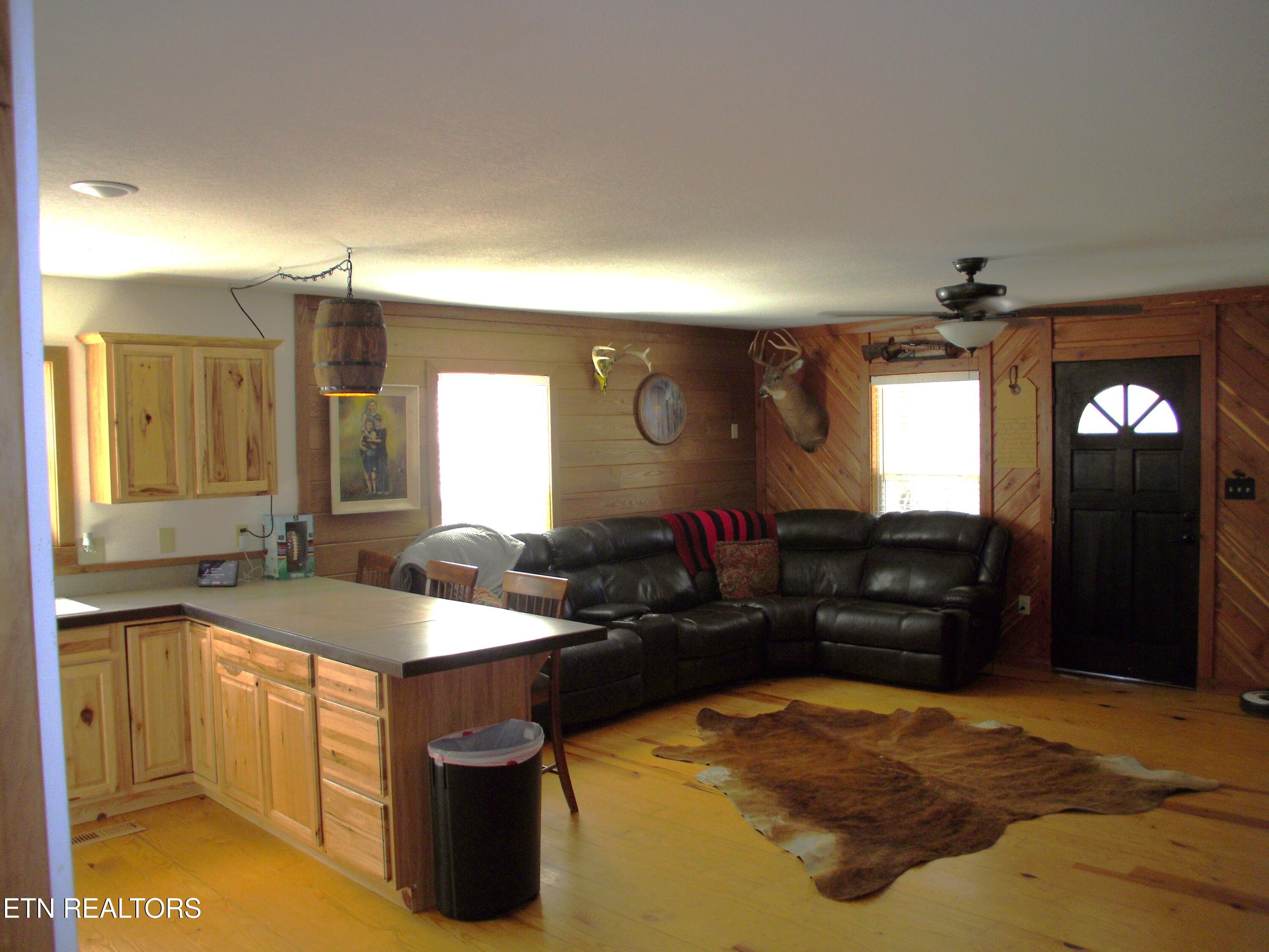 1225 Louvaine Road Jamestown TN 38556