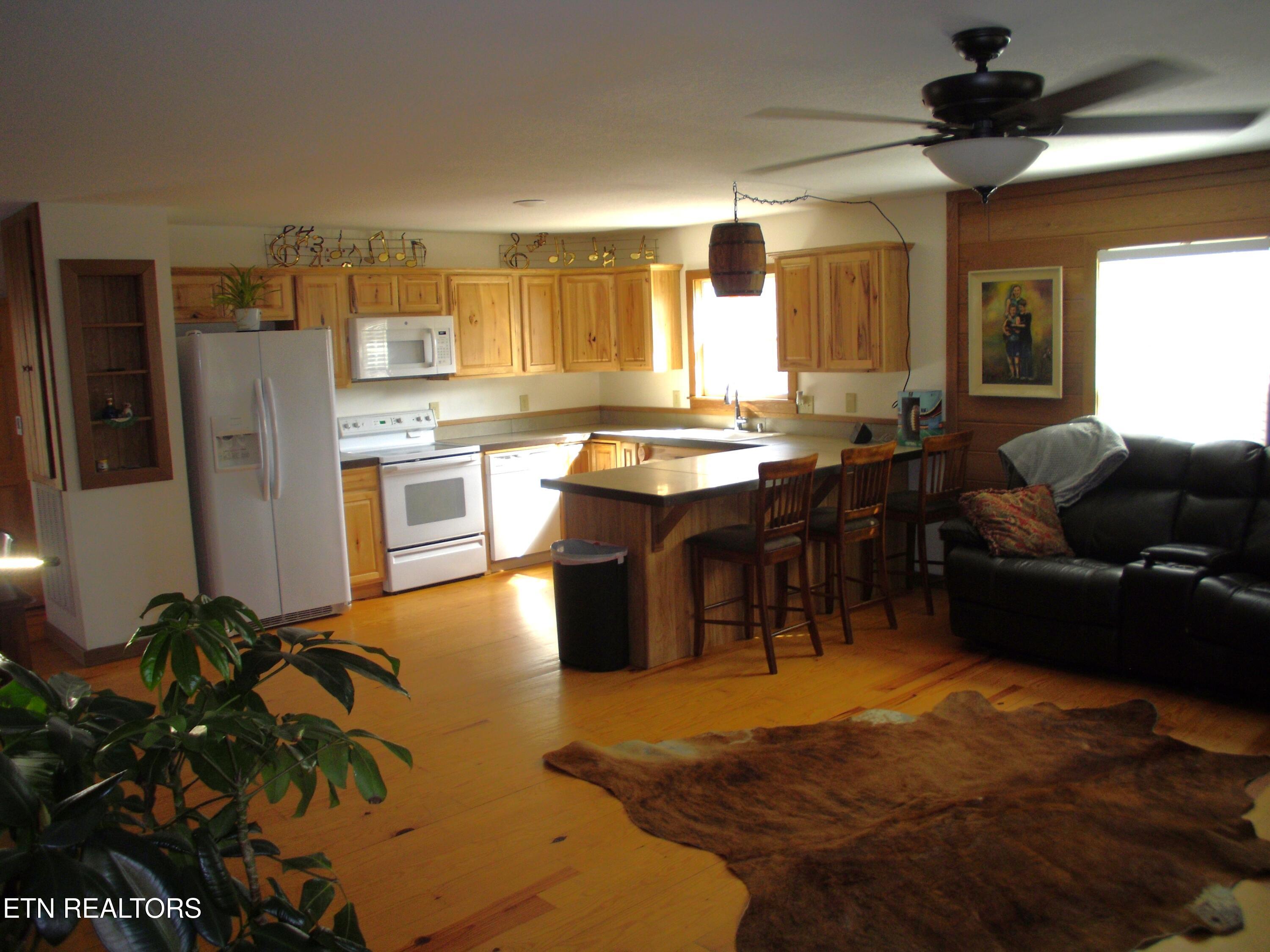 1225 Louvaine Road Jamestown TN 38556