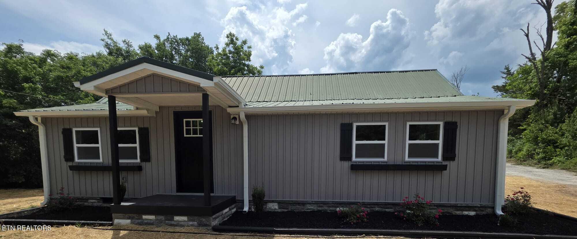 215 Longfield Road Rocky Top TN 37769