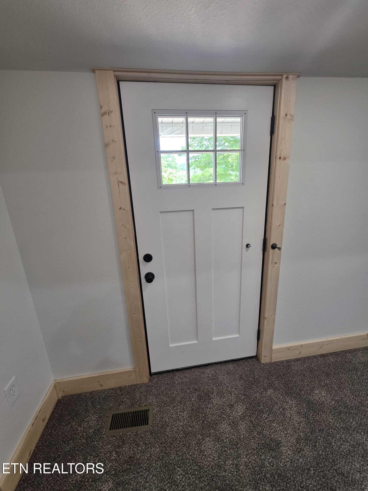 215 Longfield Road Rocky Top TN 37769