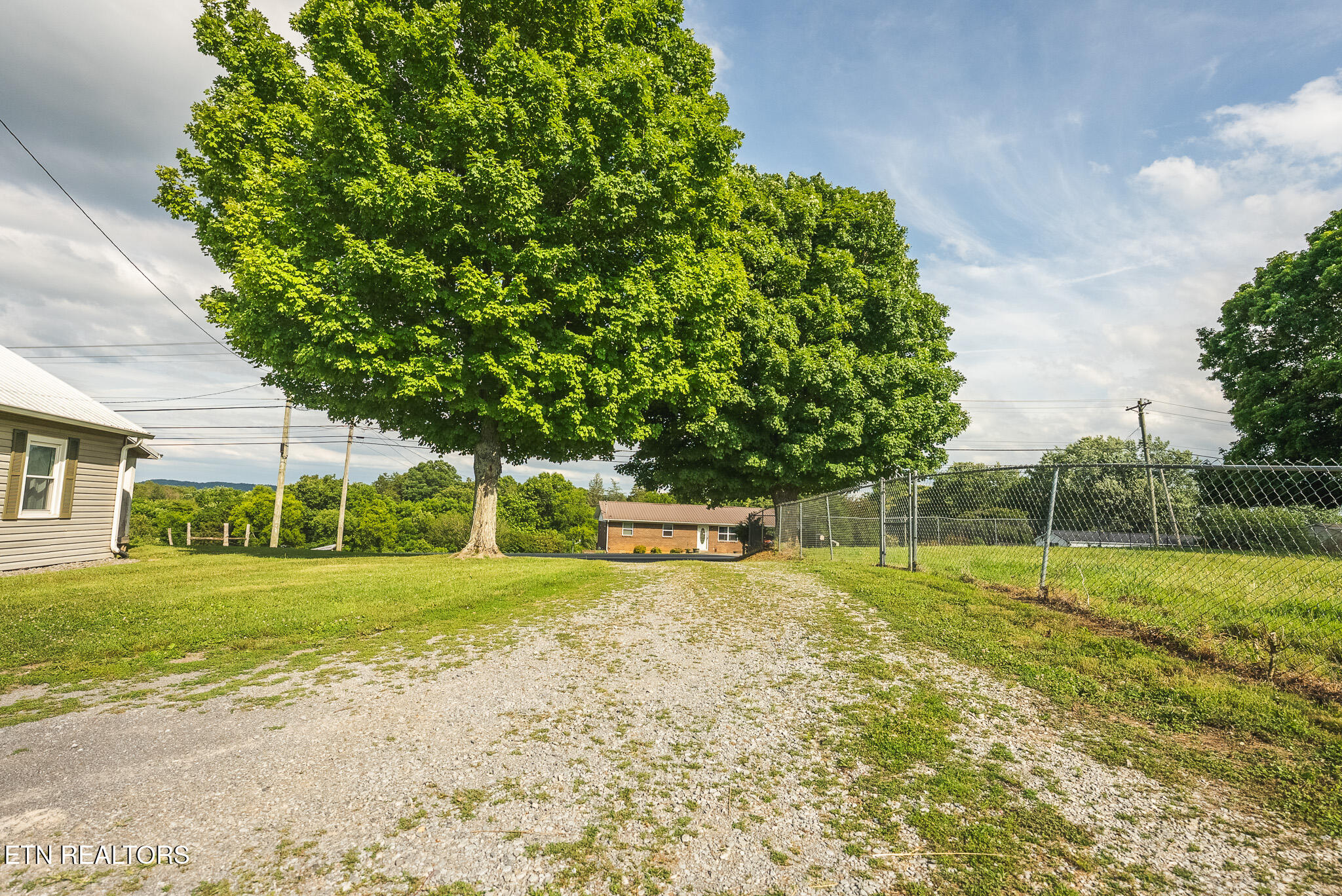 1630 32ac Silver City Road Whitesburg TN 37891