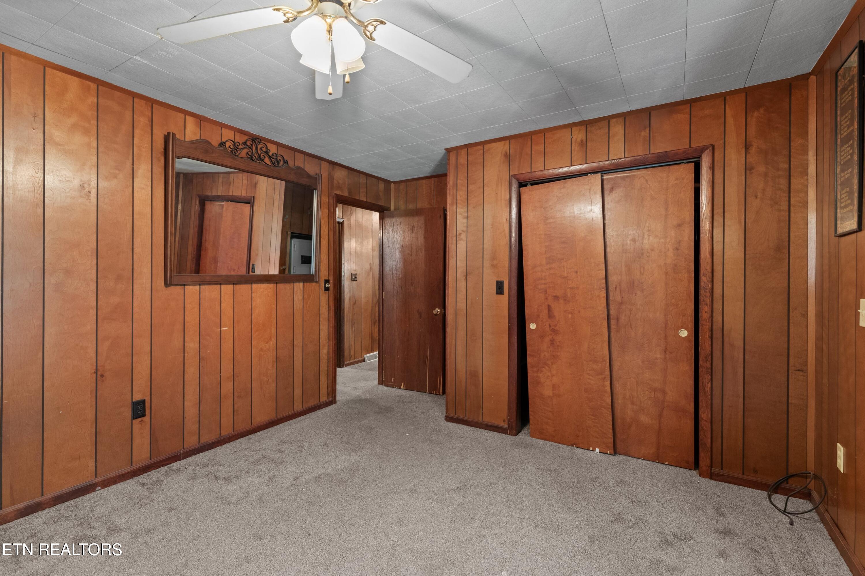 1900 Mountain View Avenue Kingsport TN 37664