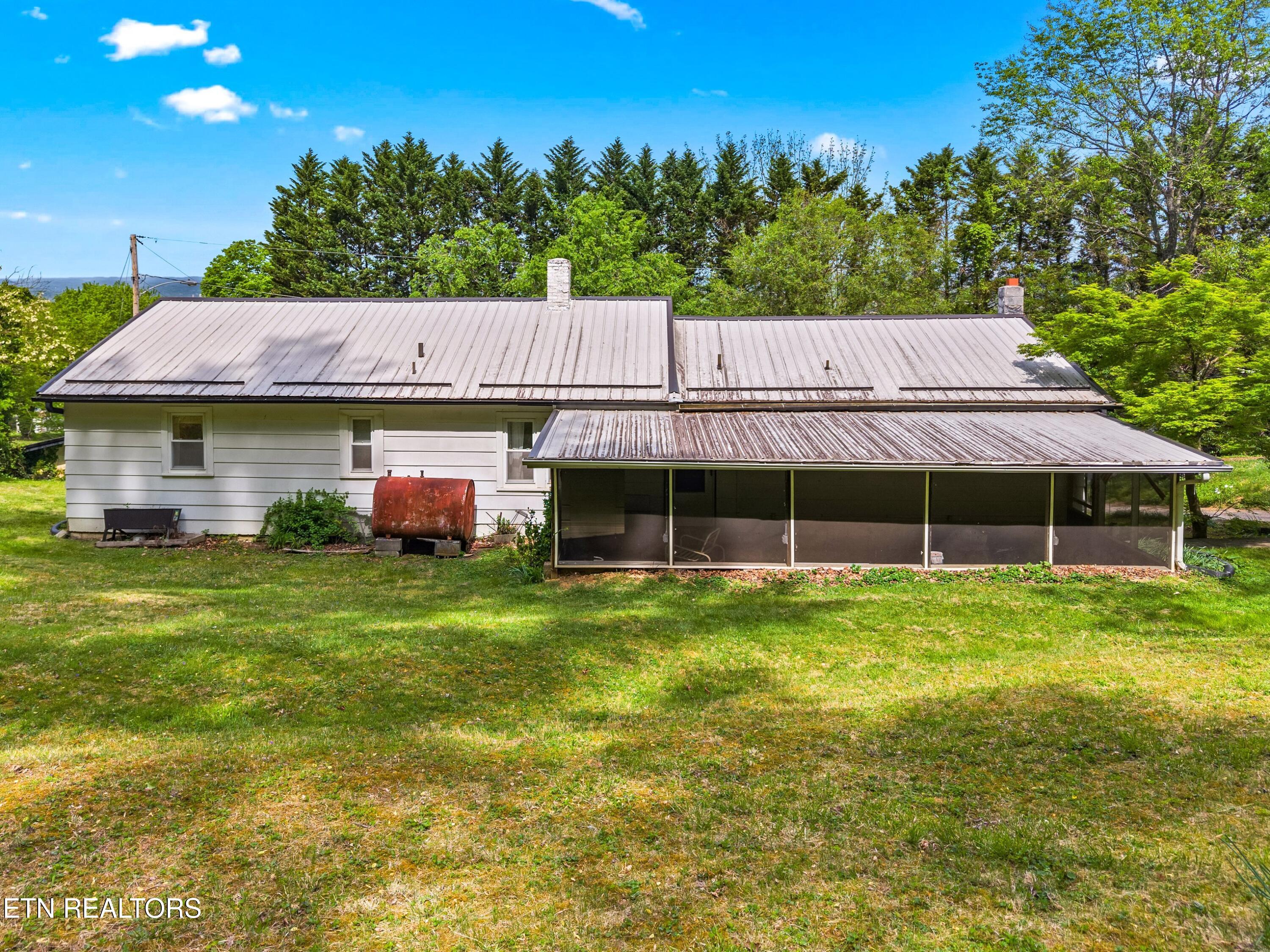 1900 Mountain View Avenue Kingsport TN 37664