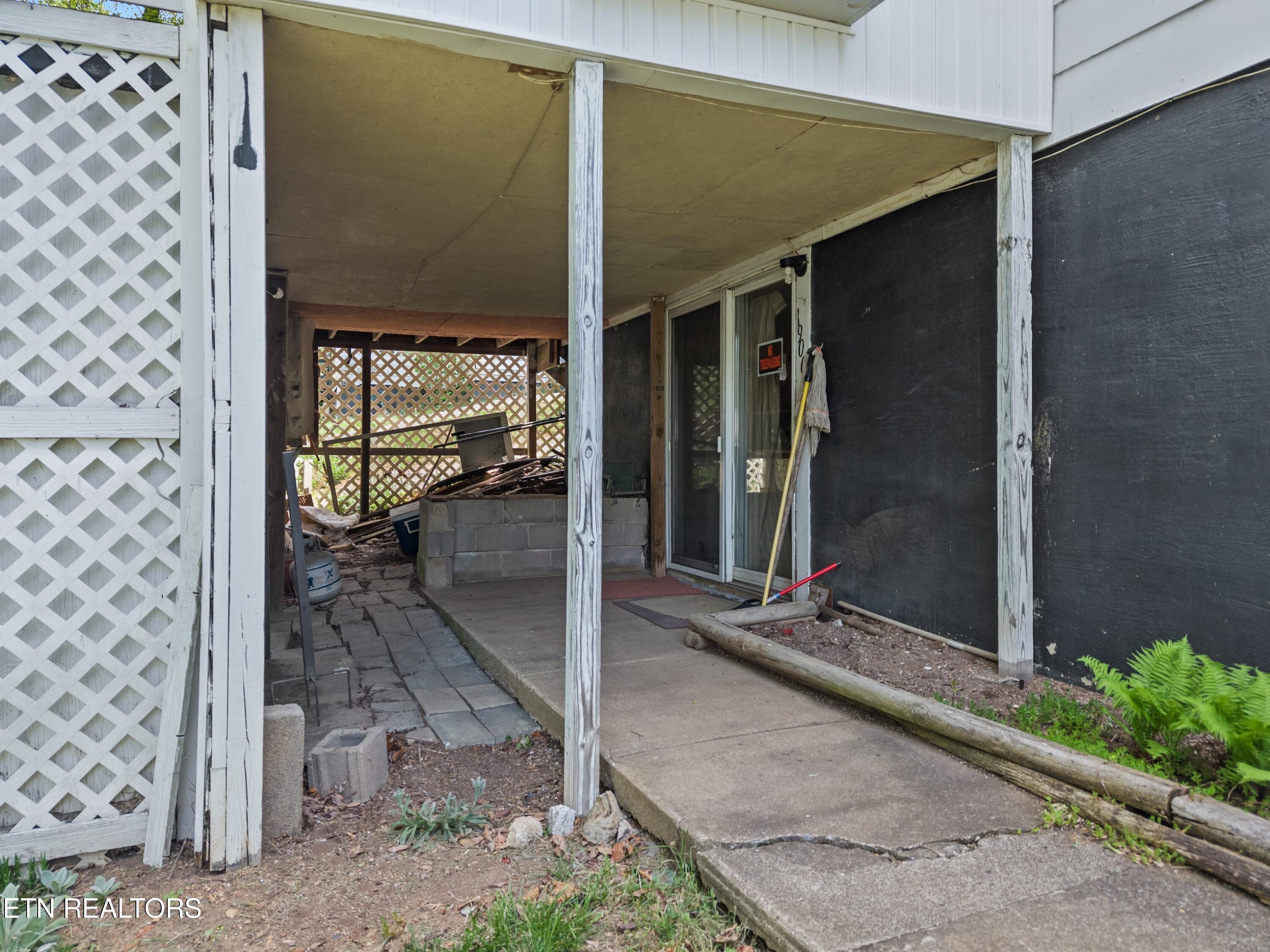 1900 Mountain View Avenue Kingsport TN 37664
