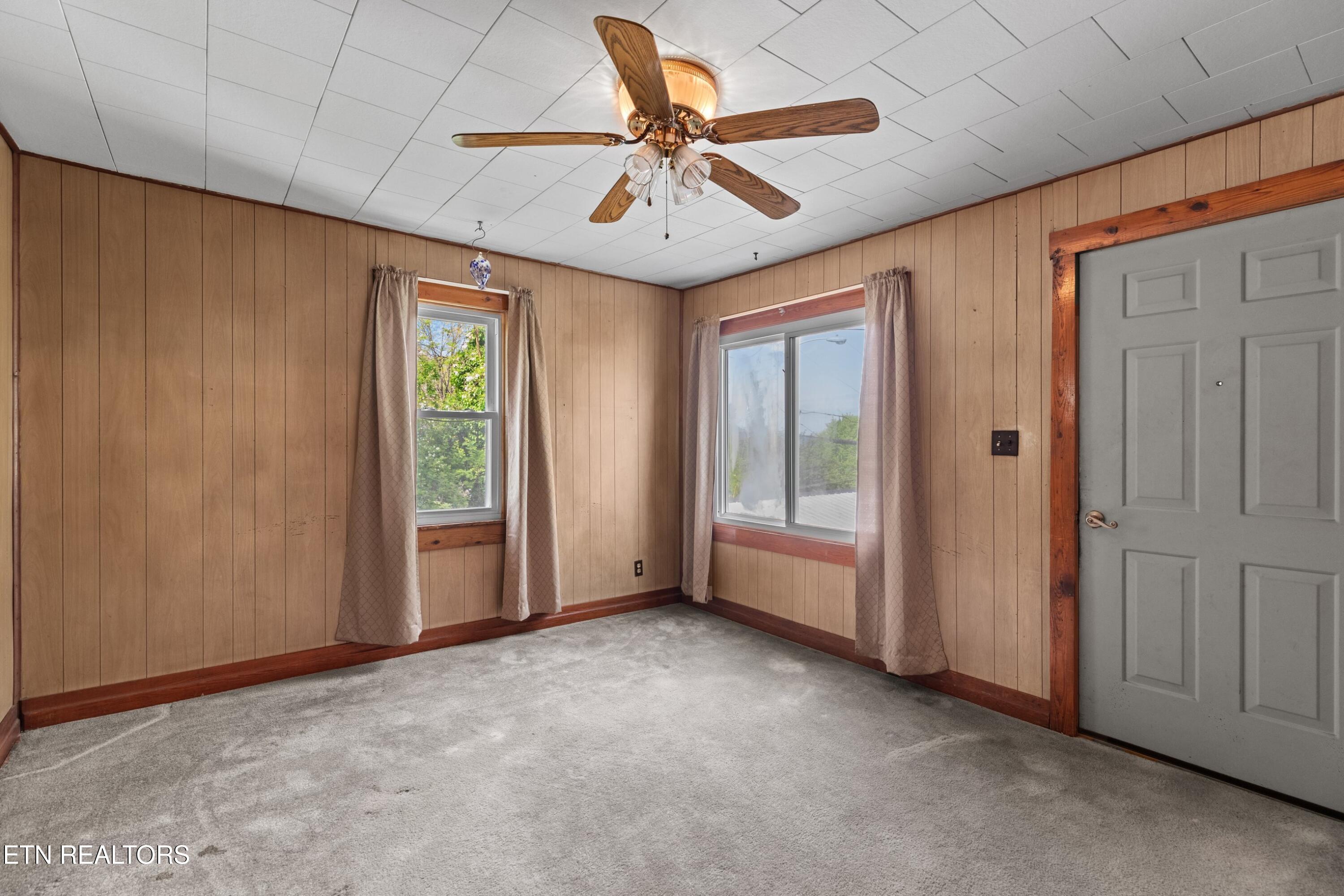 1900 Mountain View Avenue Kingsport TN 37664