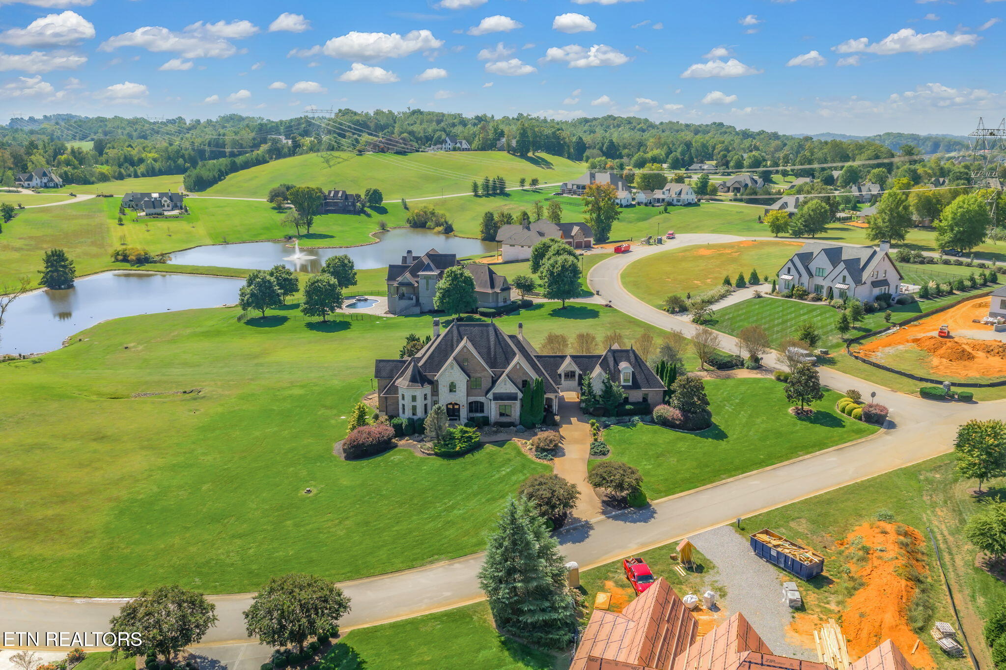 203 Lake Forest Way Louisville TN 37777