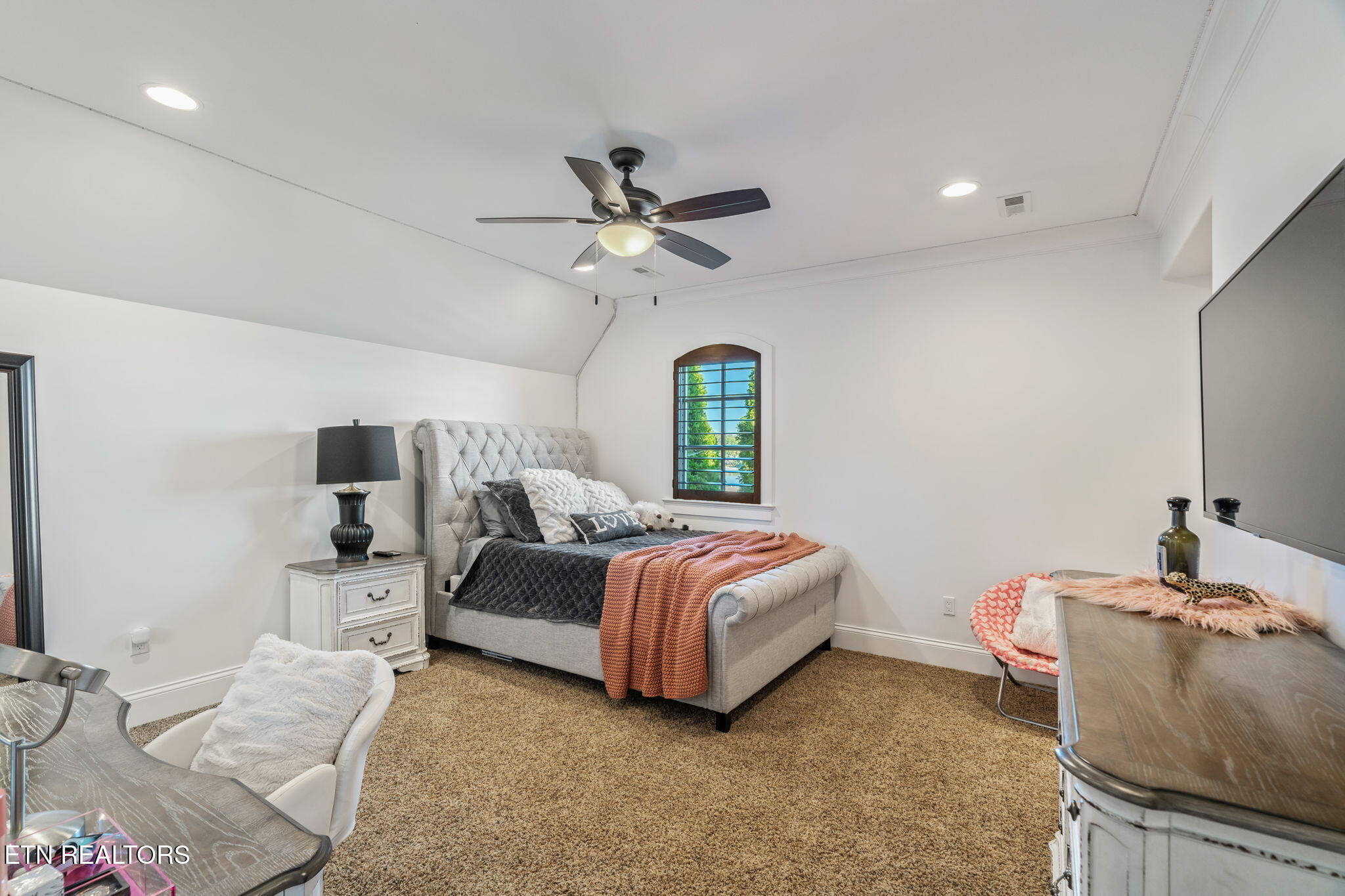 203 Lake Forest Way Louisville TN 37777