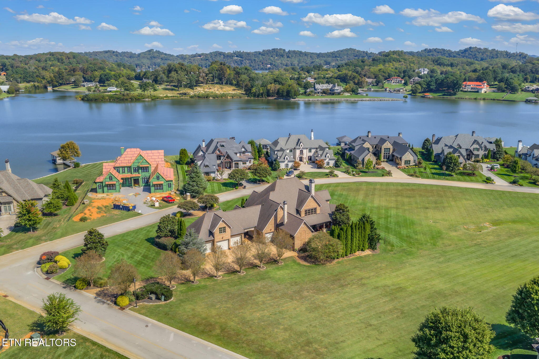 203 Lake Forest Way Louisville TN 37777