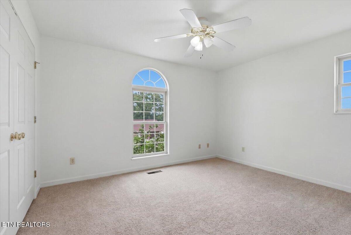 1930 Big Buck Lane Sevierville TN 37876